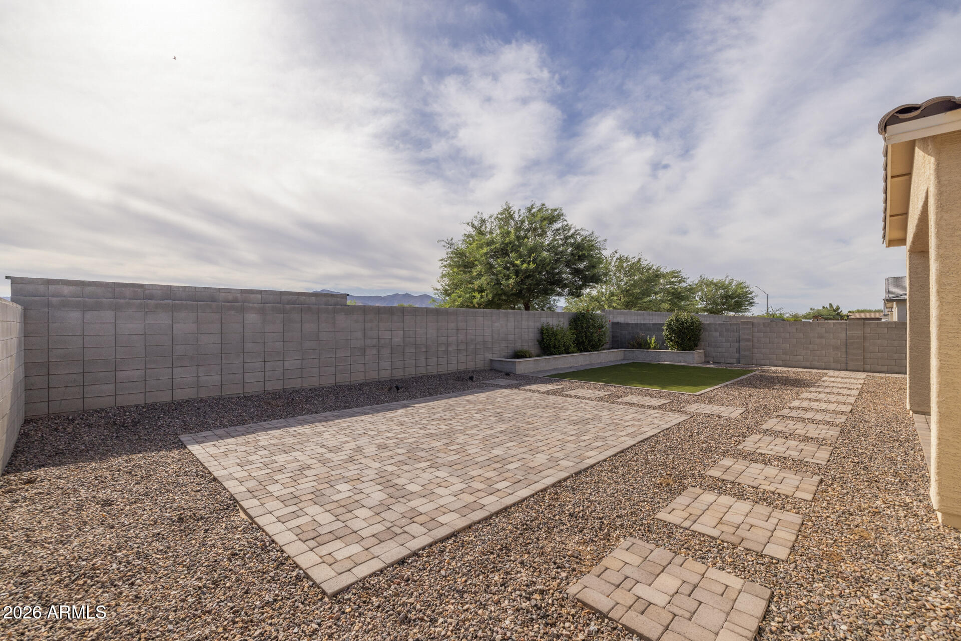 5122 N 186TH Drive