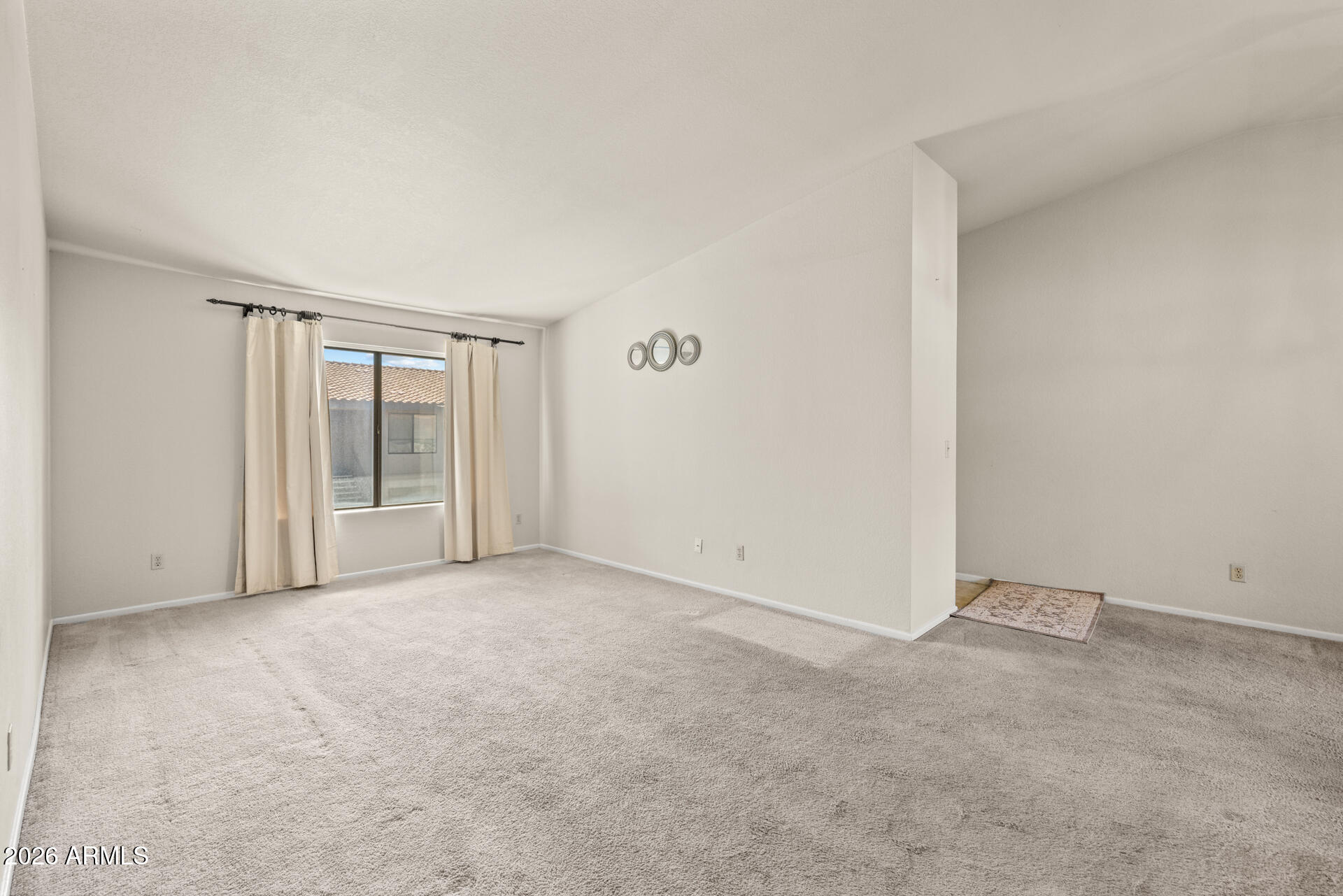 1402 E GUADALUPE Road 215