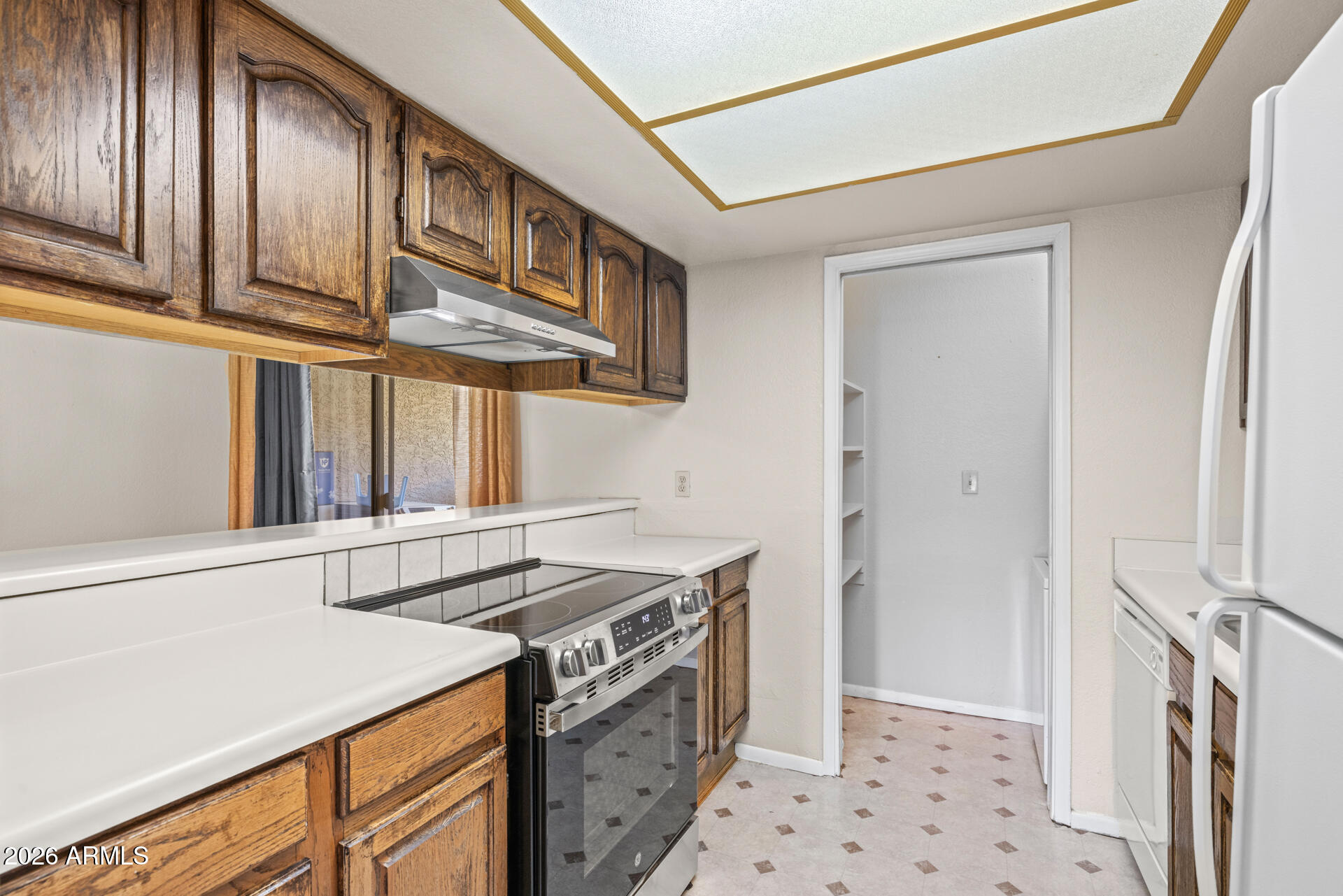 1402 E GUADALUPE Road 215