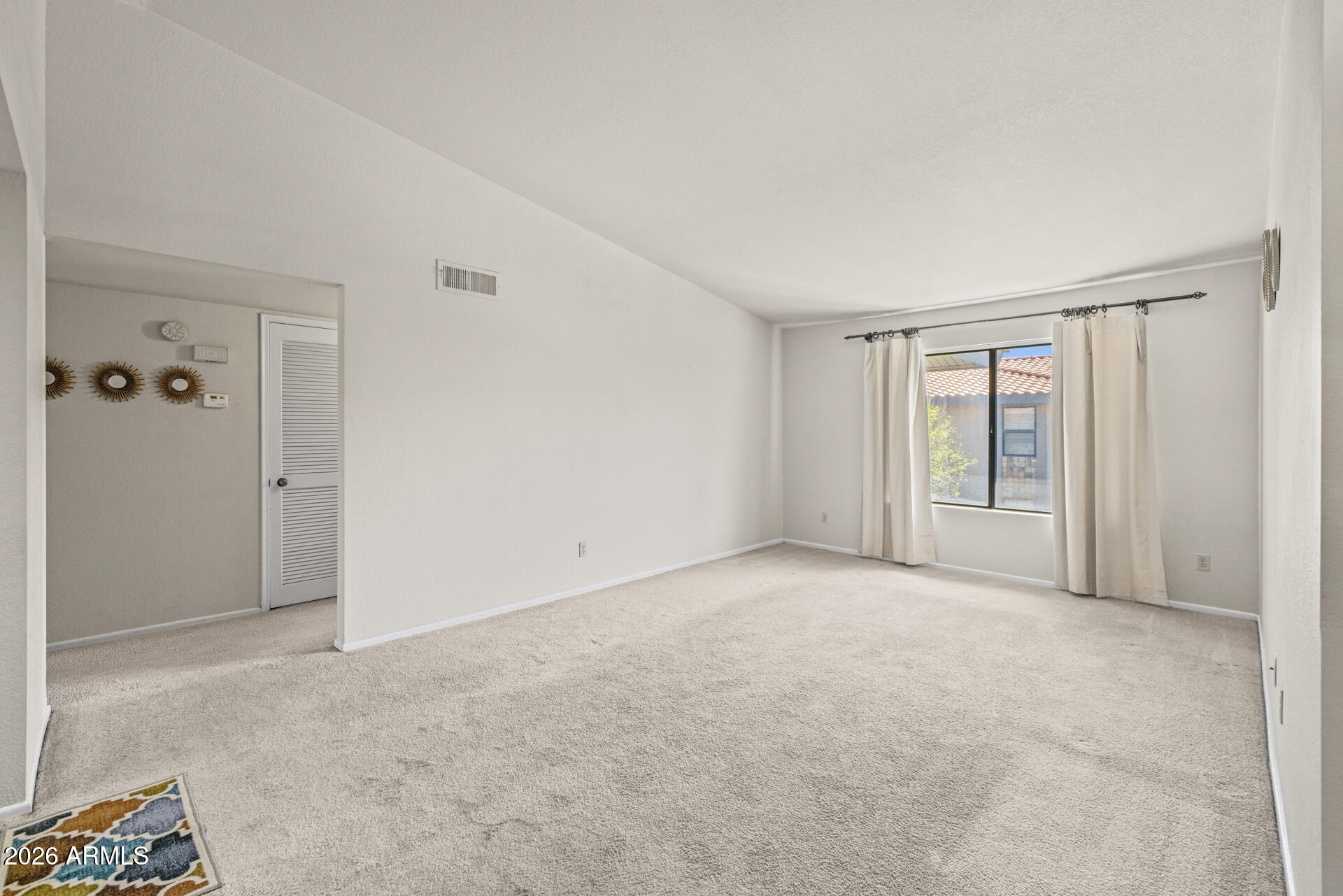 1402 E GUADALUPE Road 215