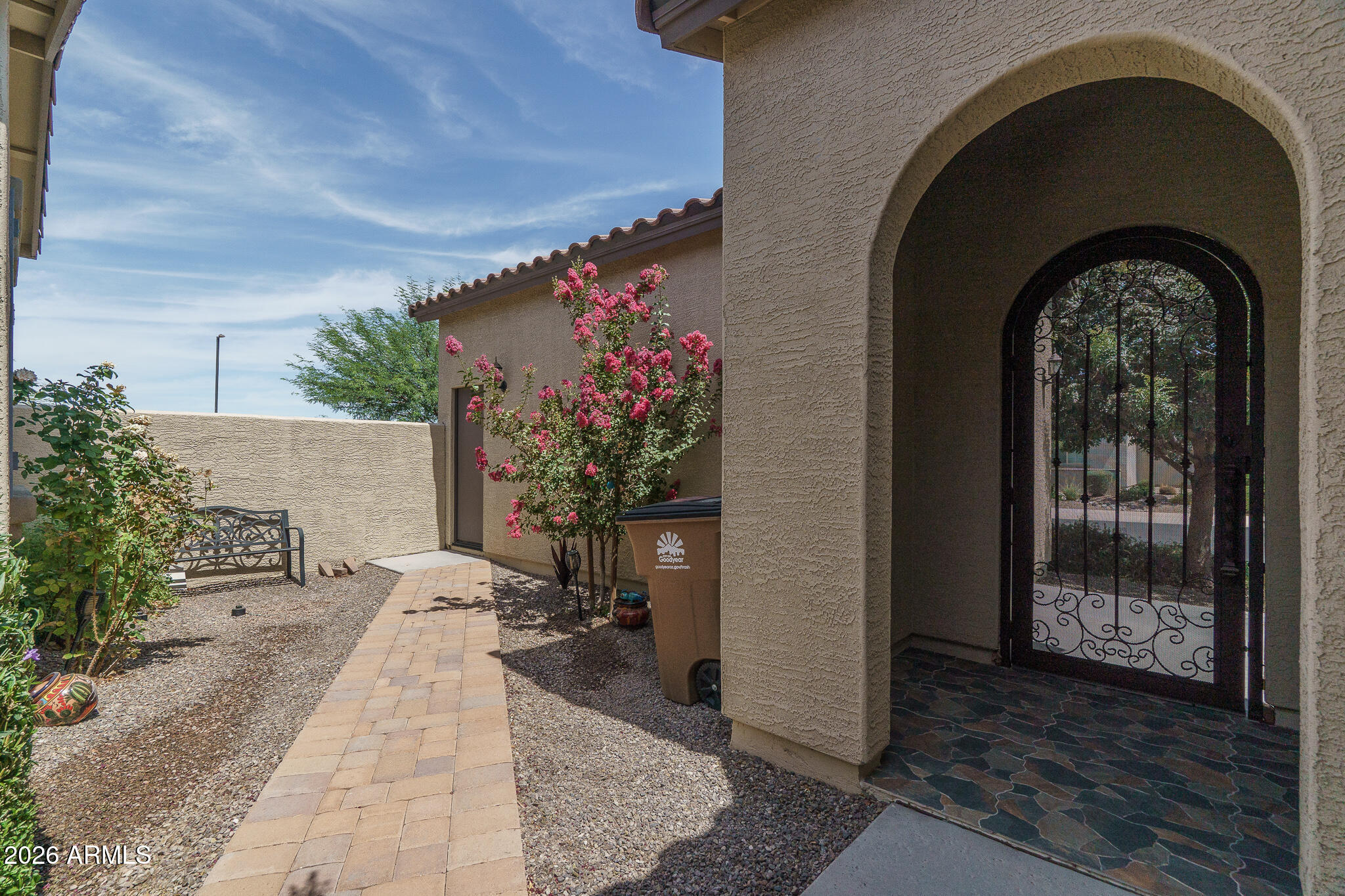 18059 W TANGLEWOOD Drive