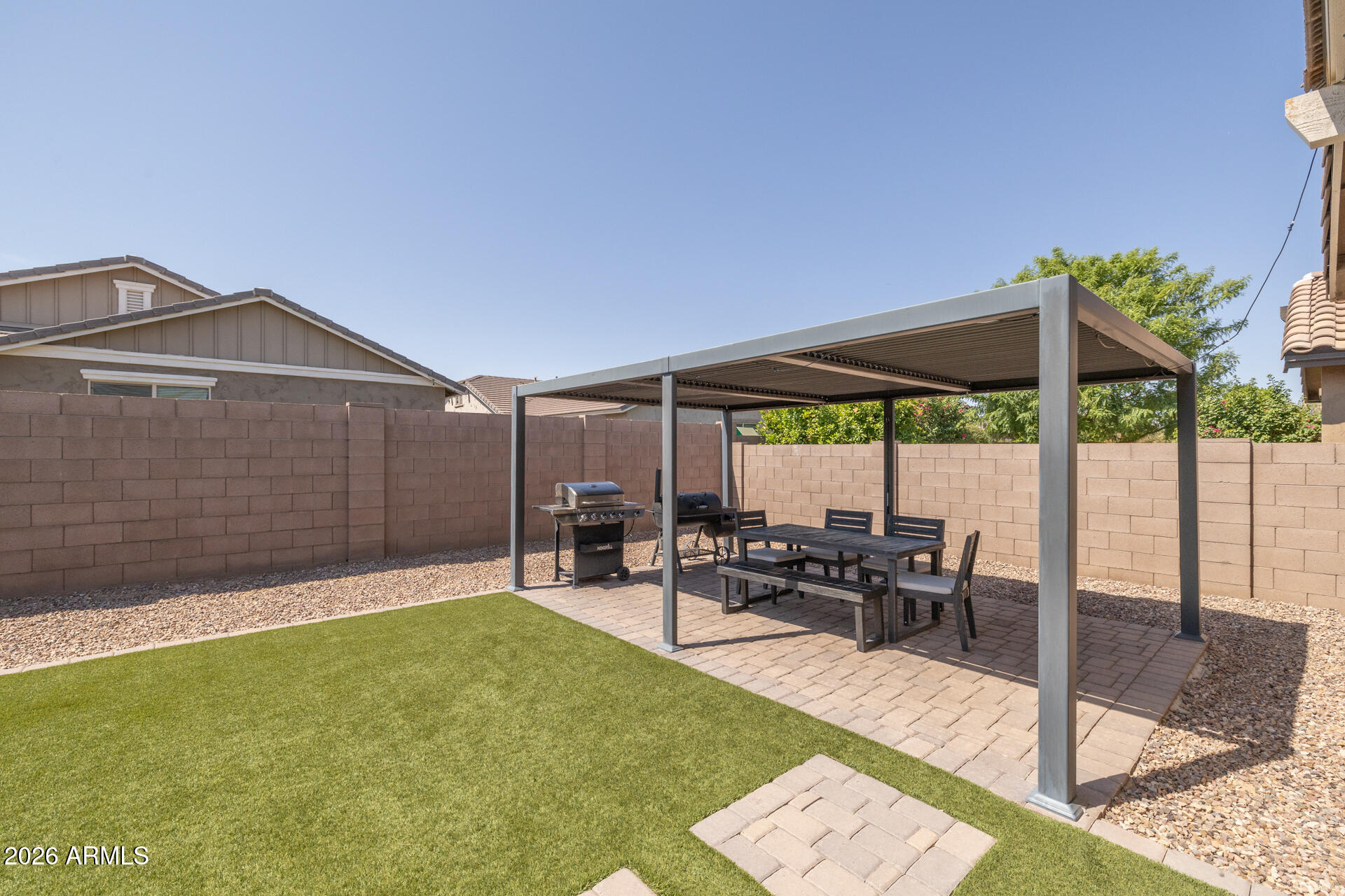 20747 E MOCKINGBIRD Drive