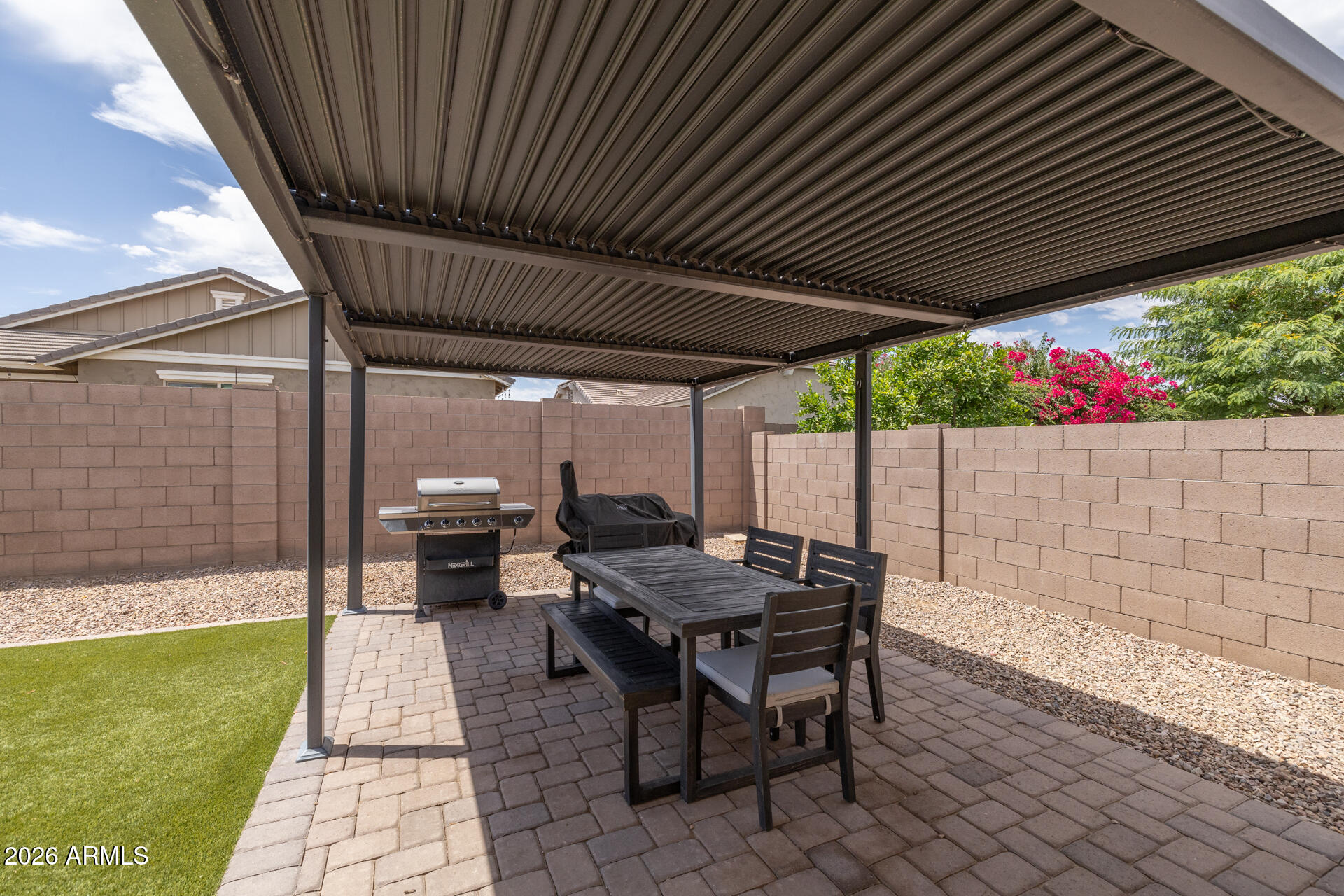 20747 E MOCKINGBIRD Drive