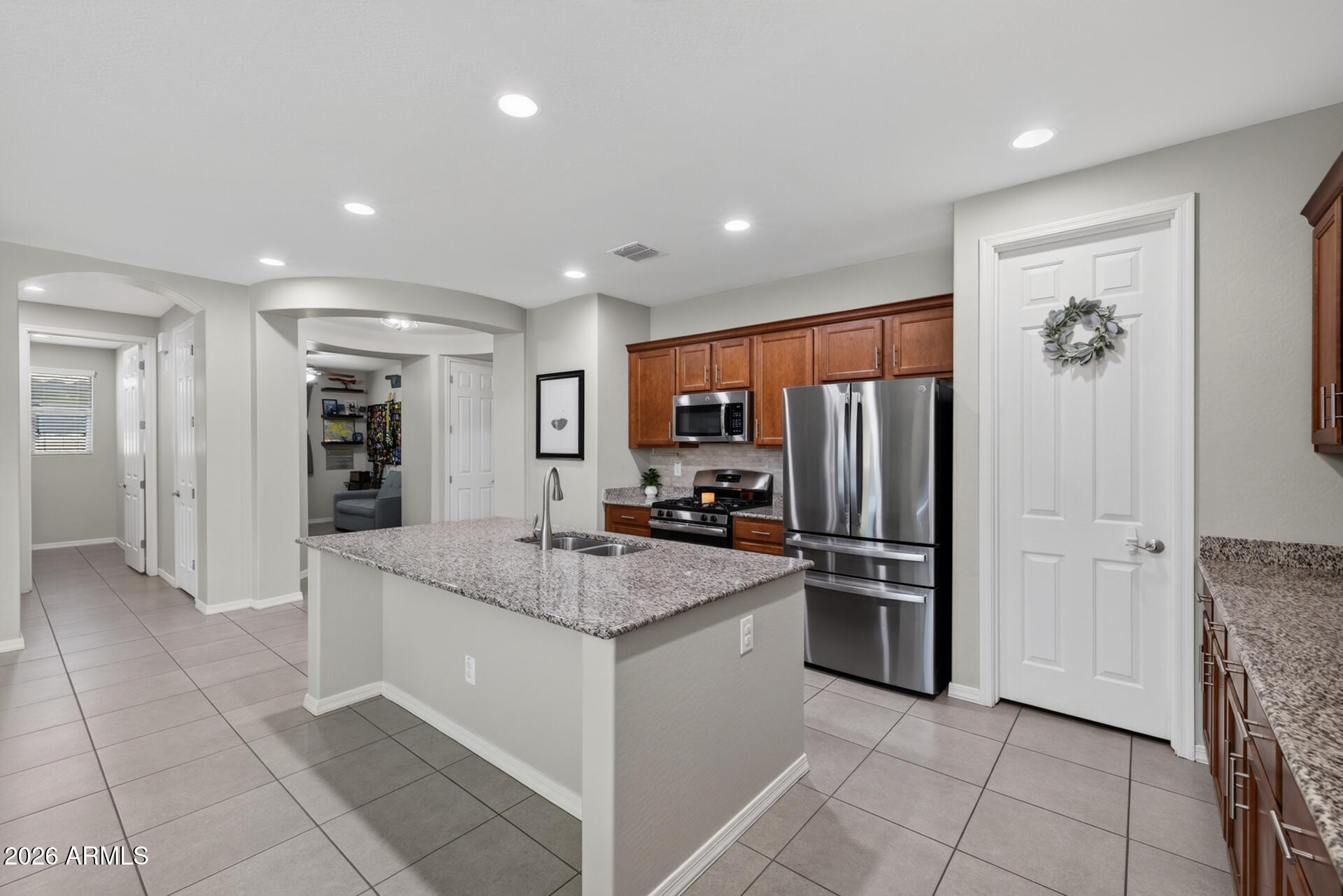 20747 E MOCKINGBIRD Drive