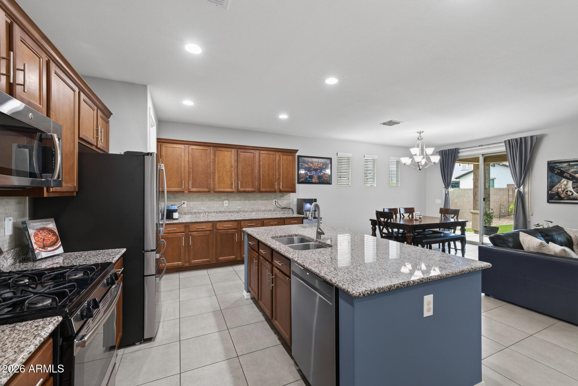 20747 E MOCKINGBIRD Drive