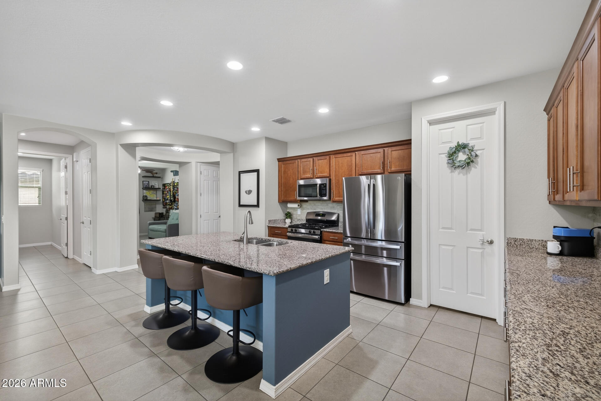 20747 E MOCKINGBIRD Drive