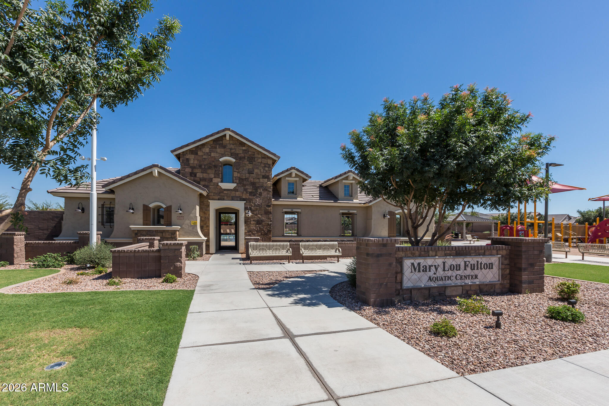 20747 E MOCKINGBIRD Drive