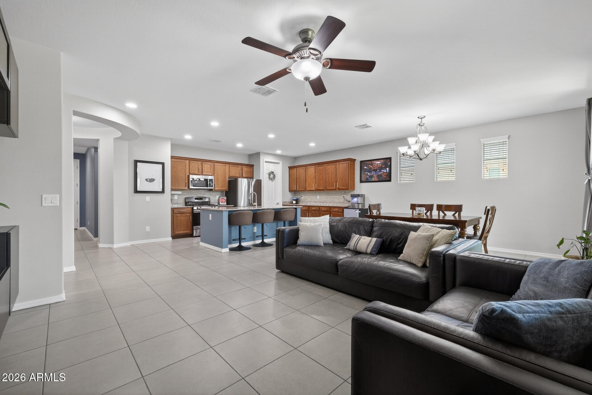 20747 E MOCKINGBIRD Drive