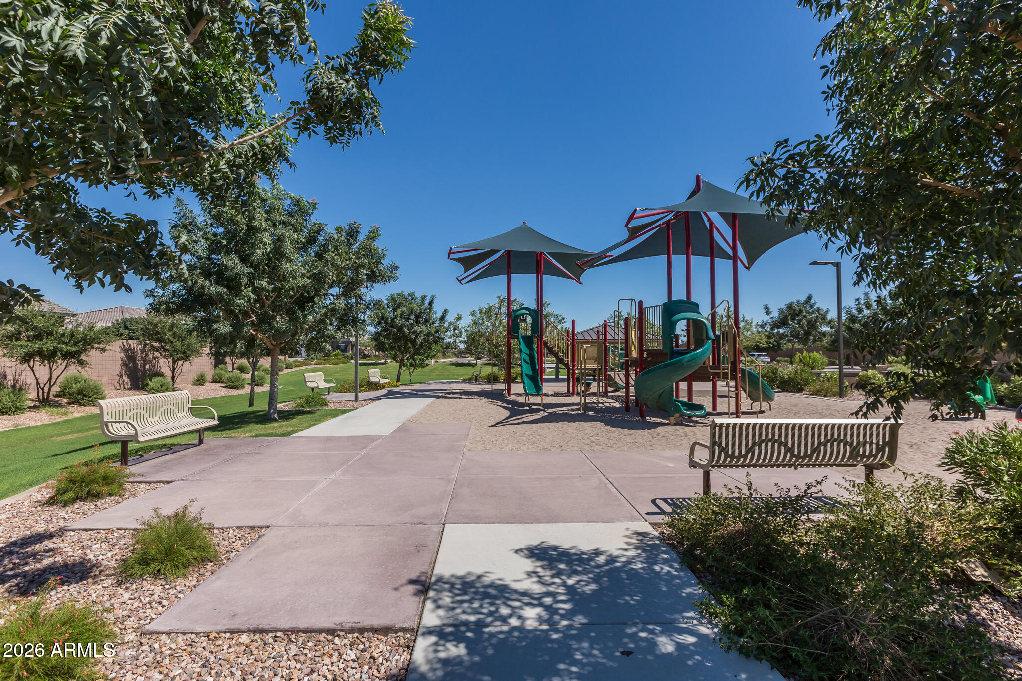 20747 E MOCKINGBIRD Drive