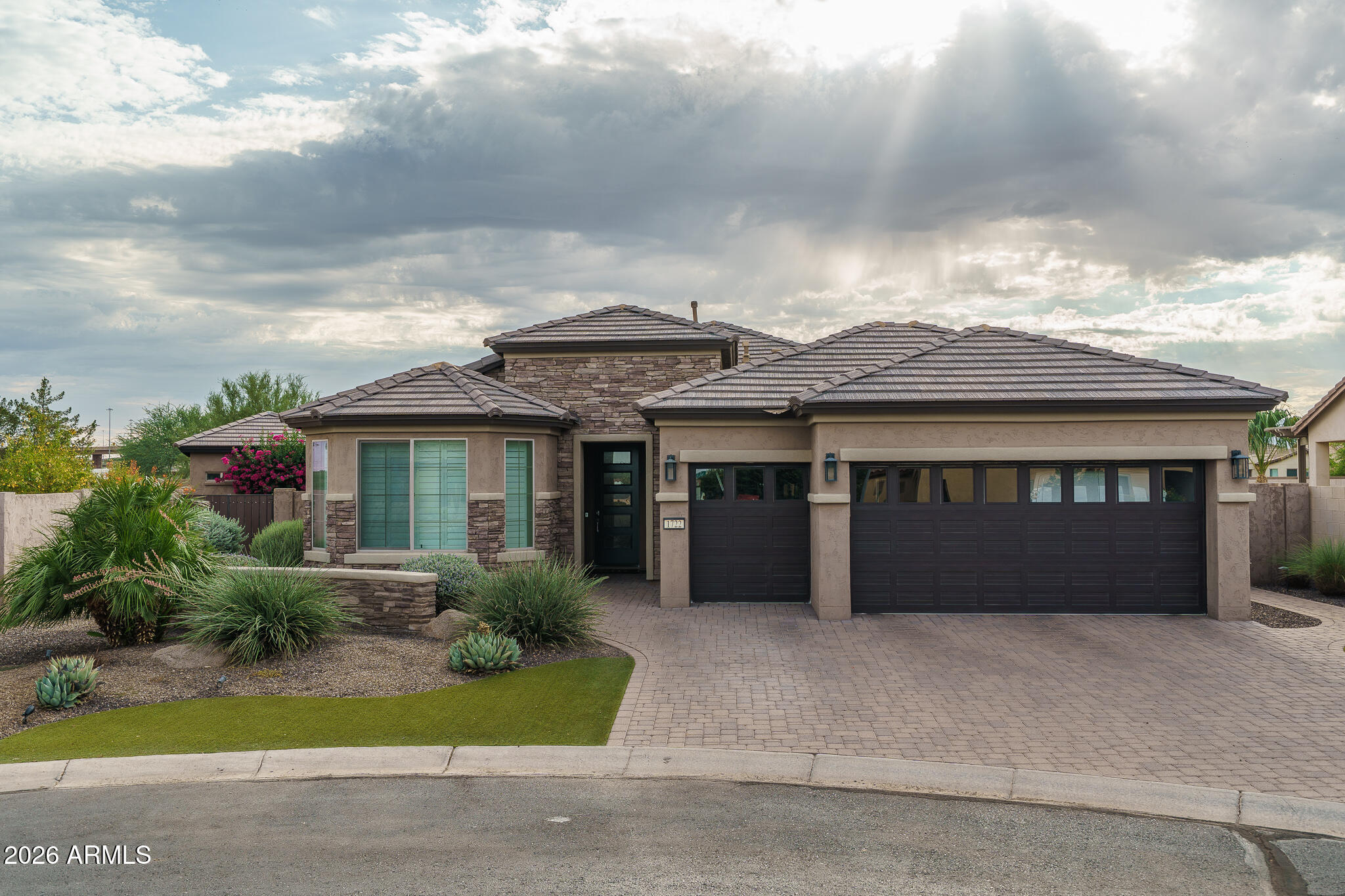 1722 N 165TH Lane