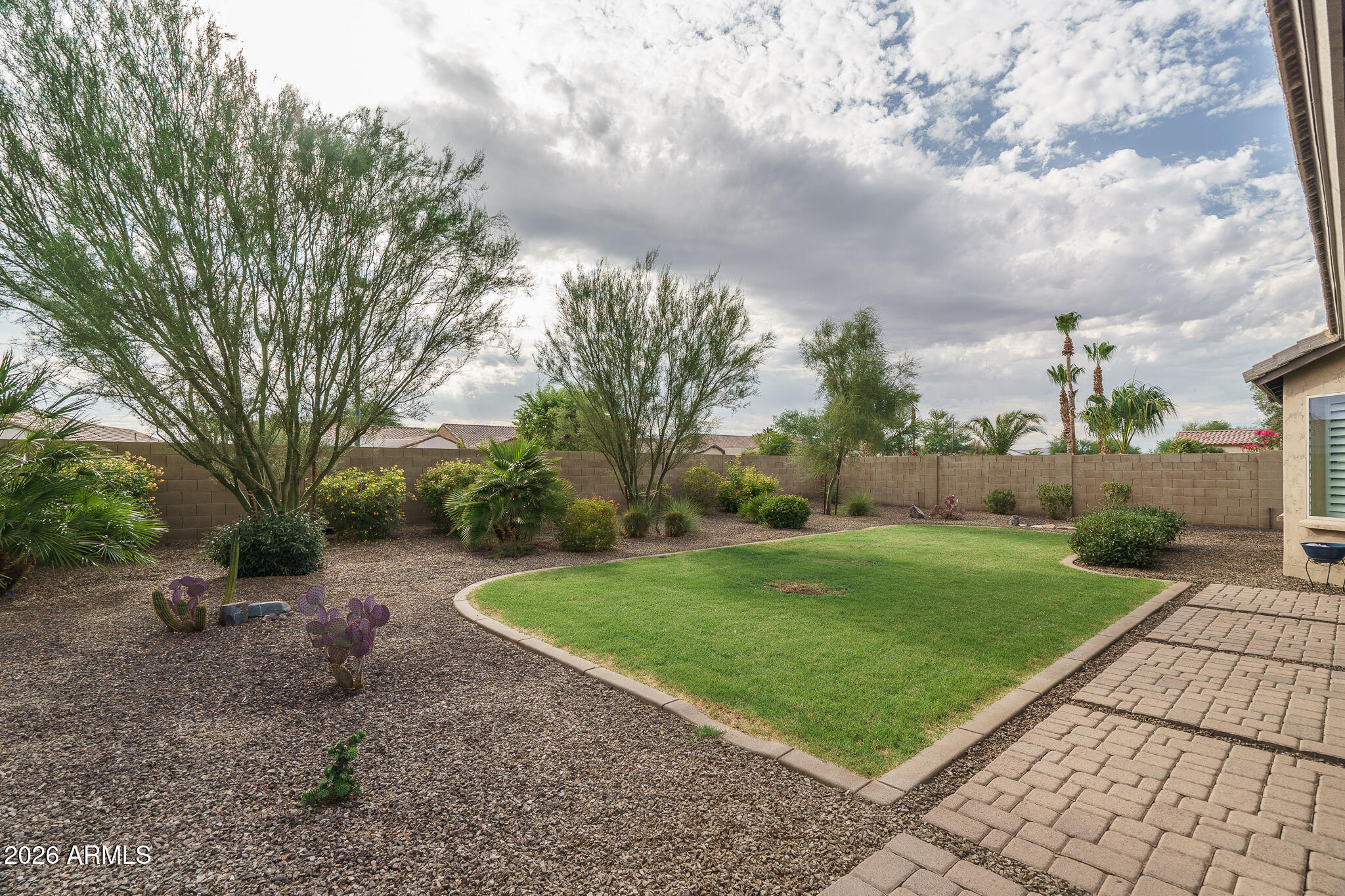 1722 N 165TH Lane