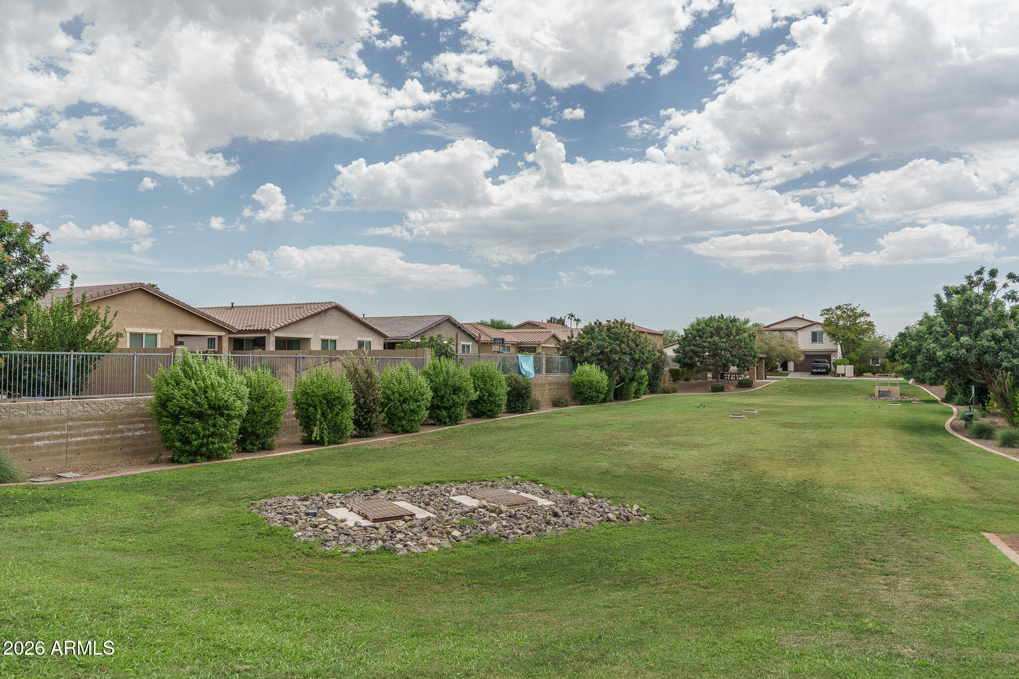 4238 N 87TH Lane
