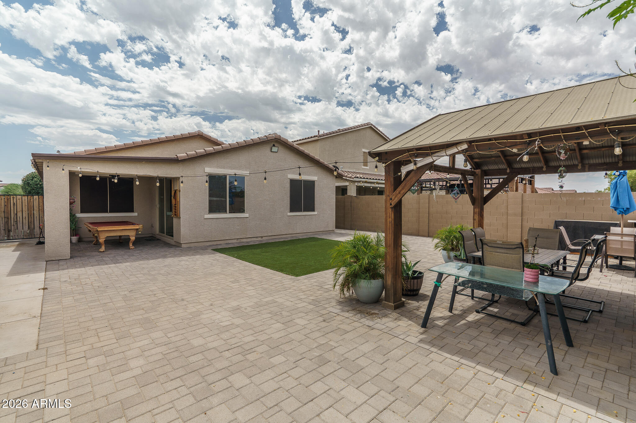 4238 N 87TH Lane