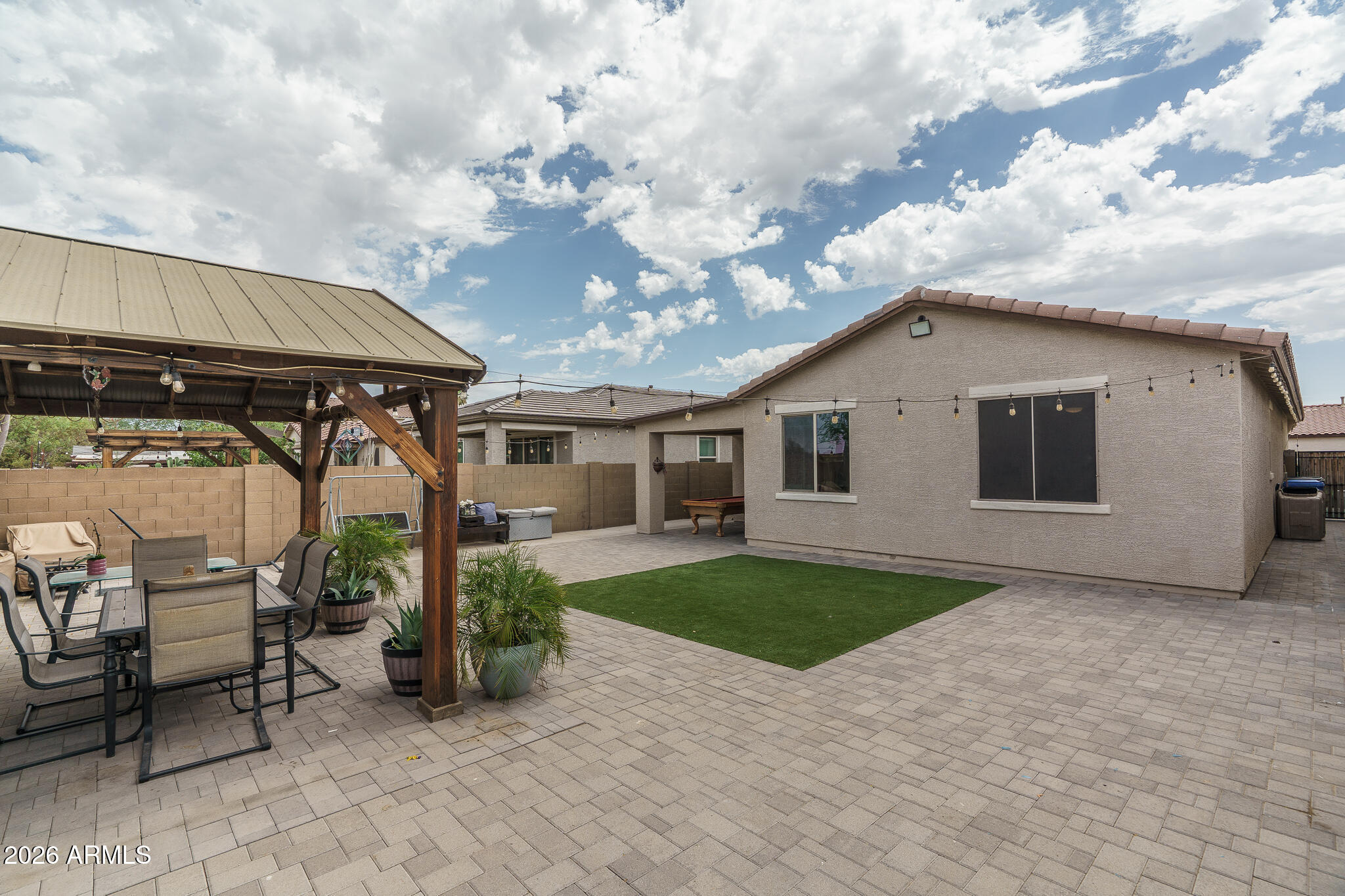 4238 N 87TH Lane