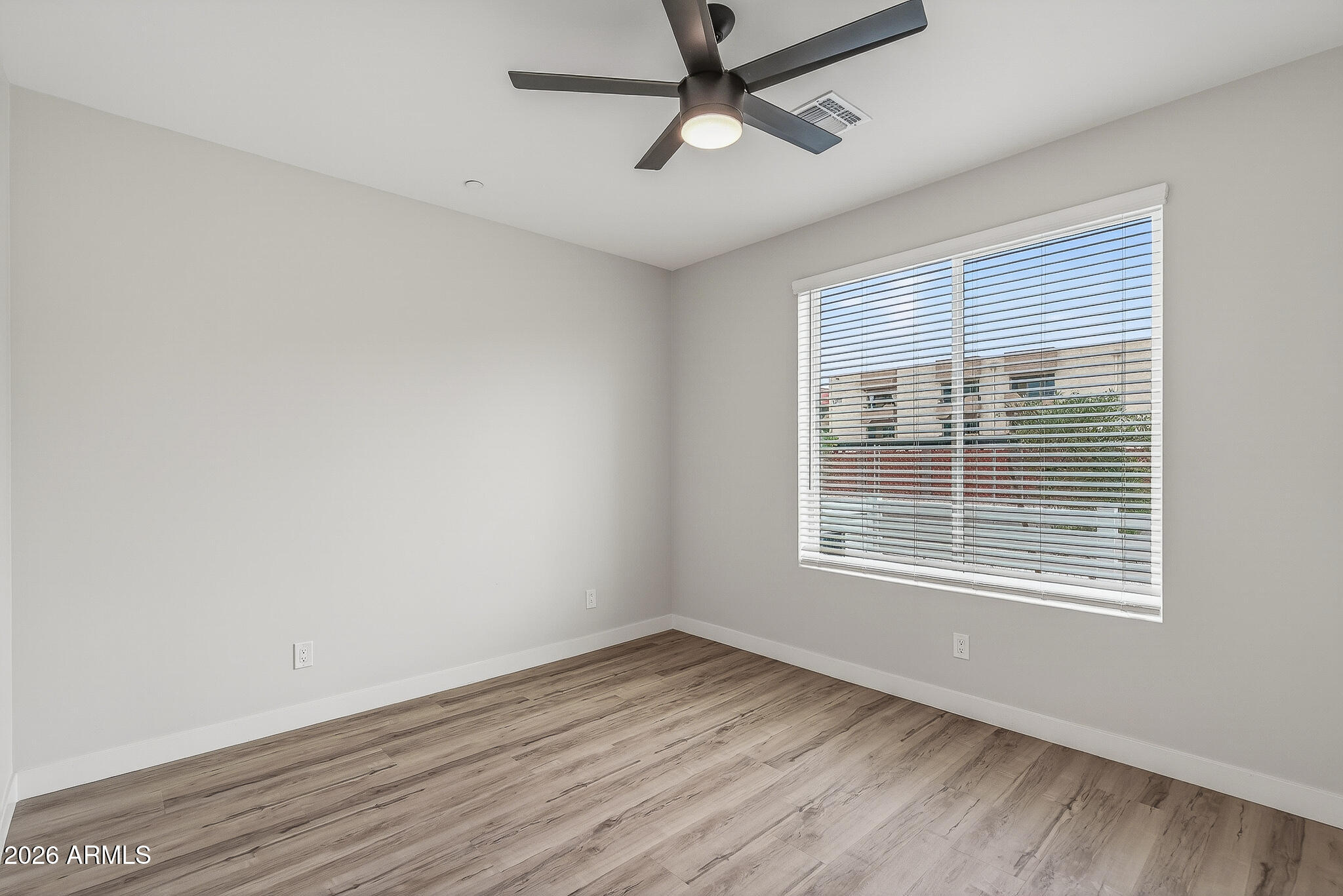 2601 E CLARENDON Avenue 13