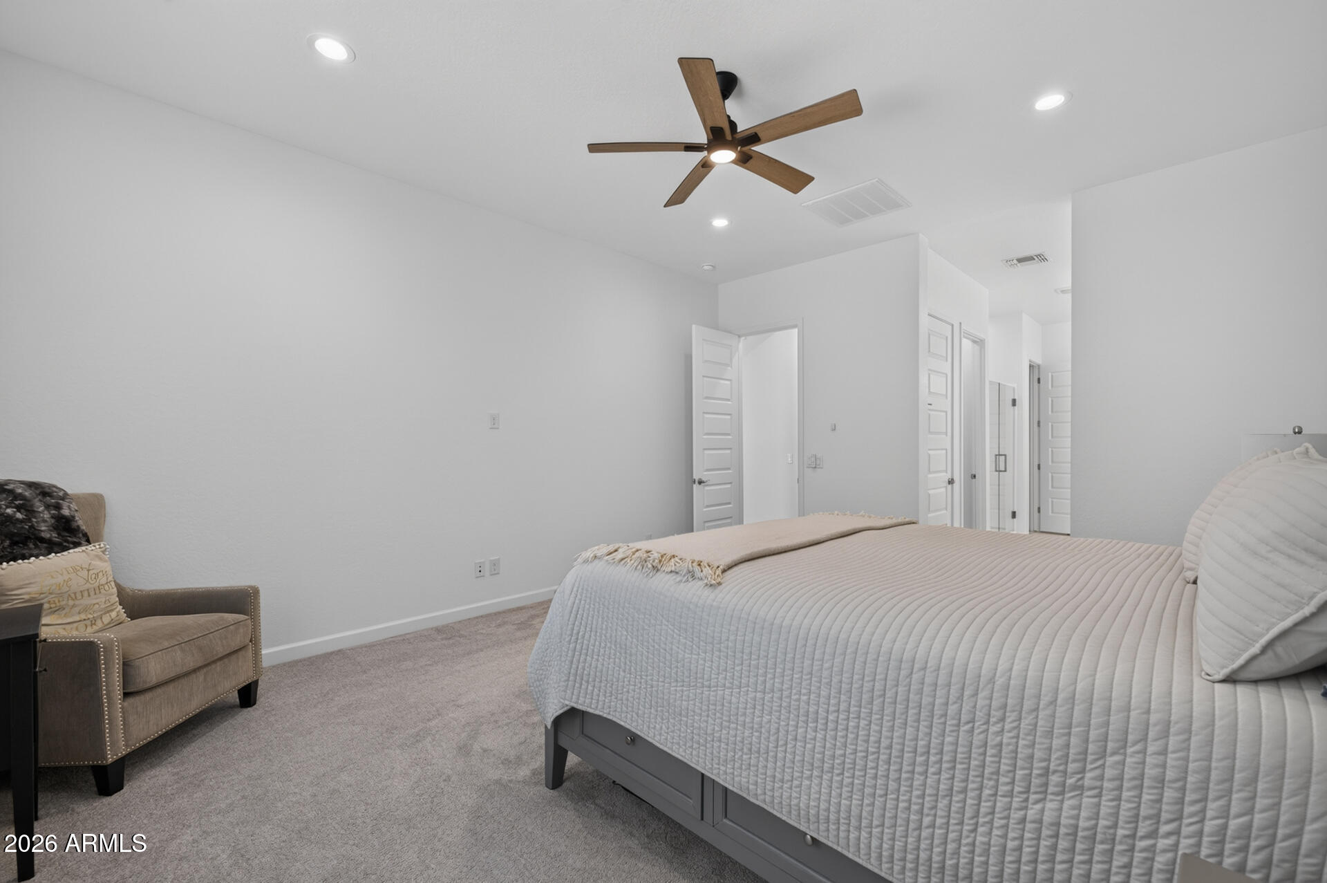 22612 E LORDS Way