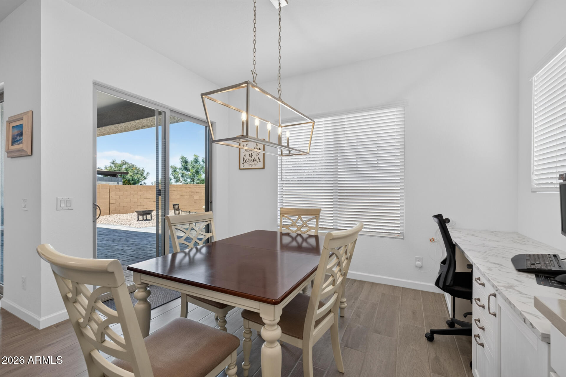 22612 E LORDS Way