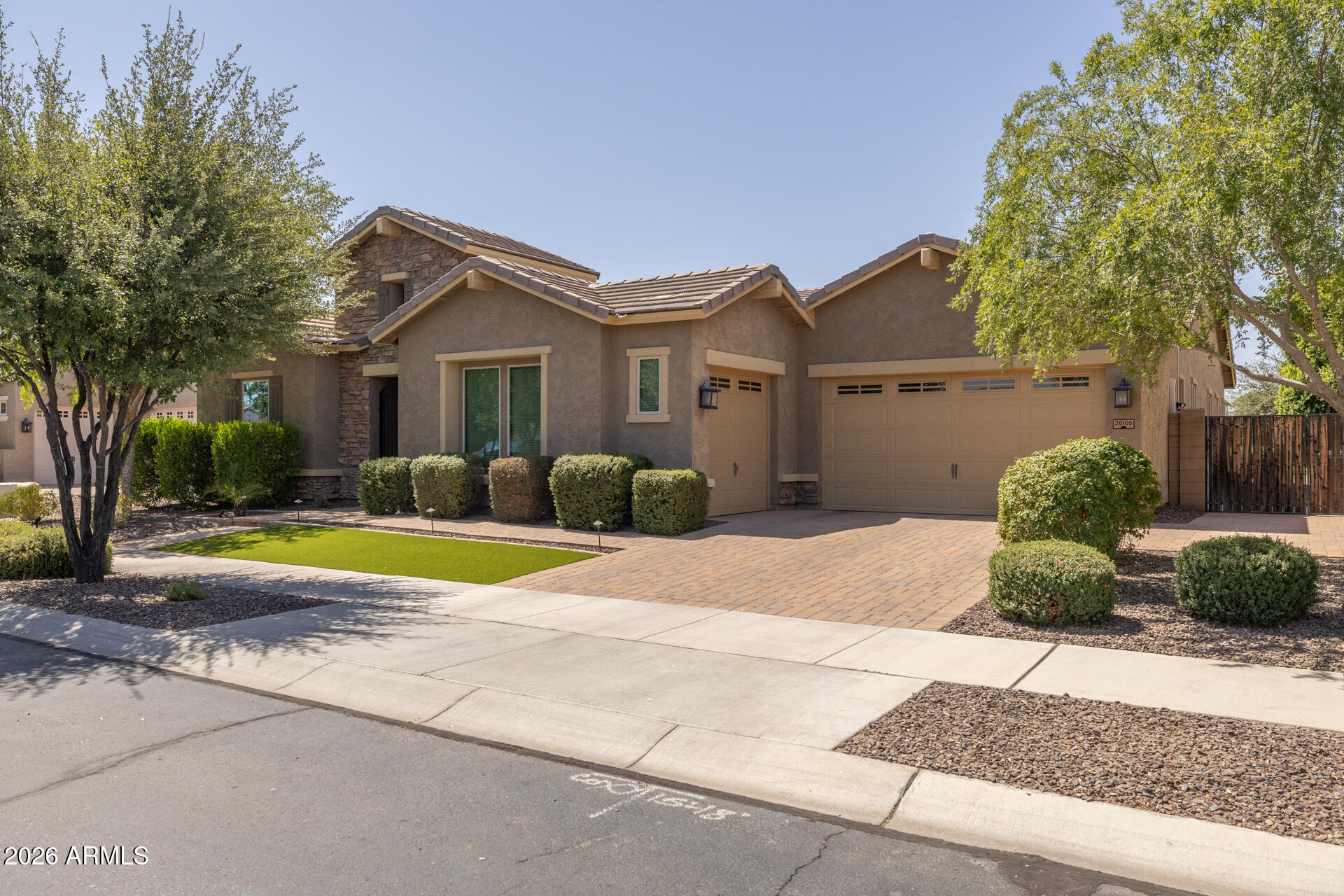 20105 E QUINTERO Road