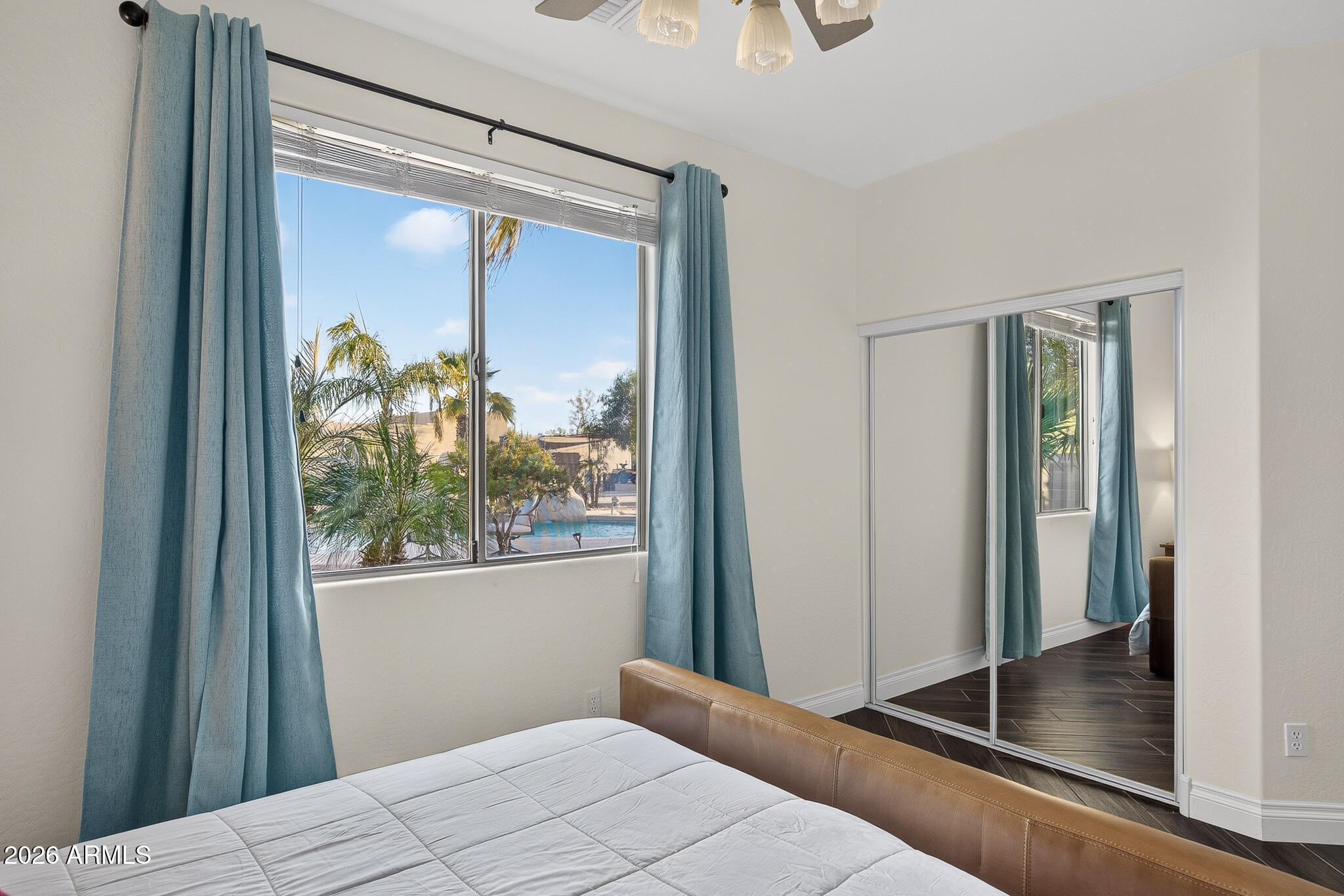 24329 W MARK Lane