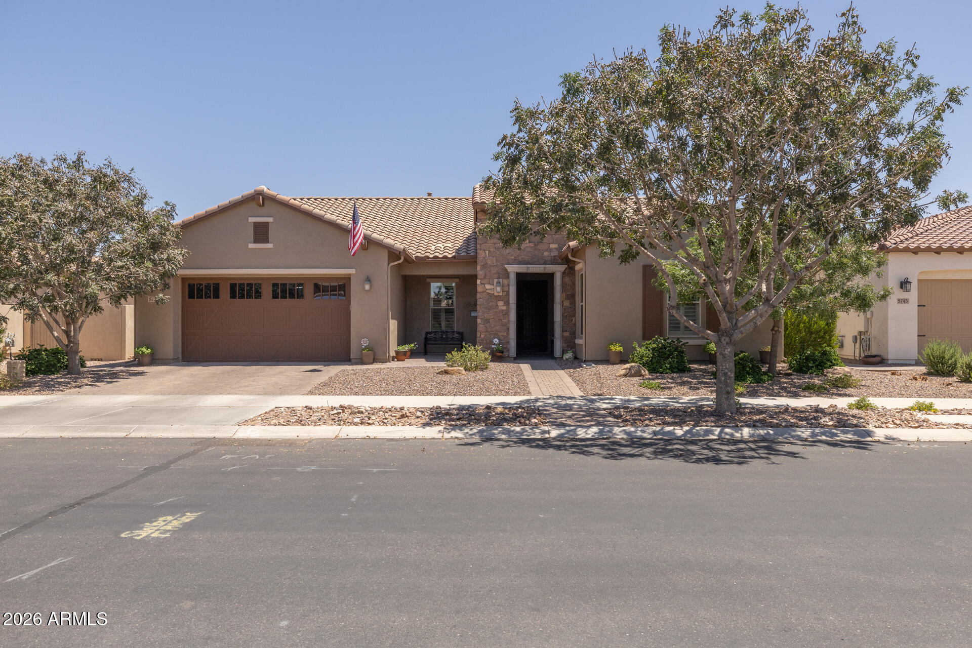 5737 S CROWLEY