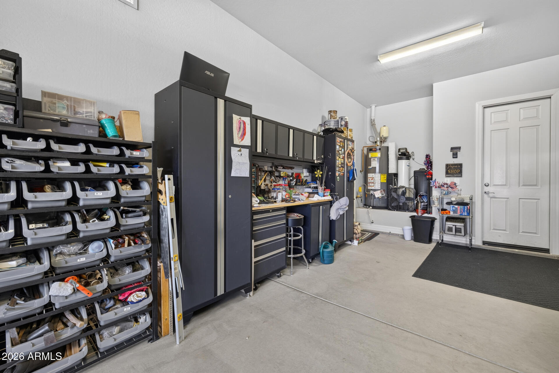 5737 S CROWLEY