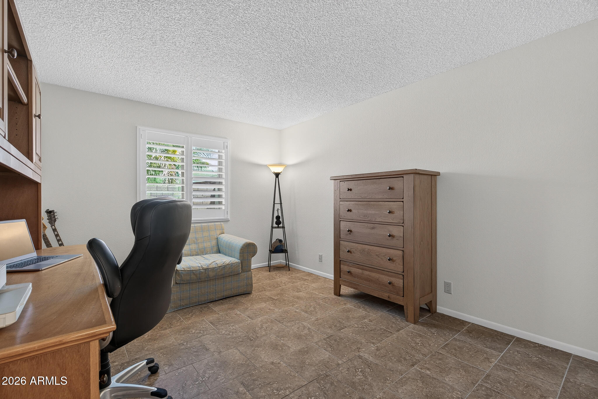 6122 W CAROL ANN Way