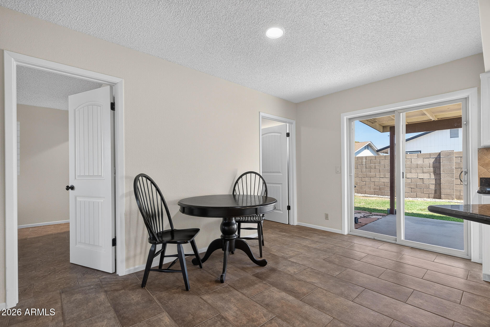 6122 W CAROL ANN Way