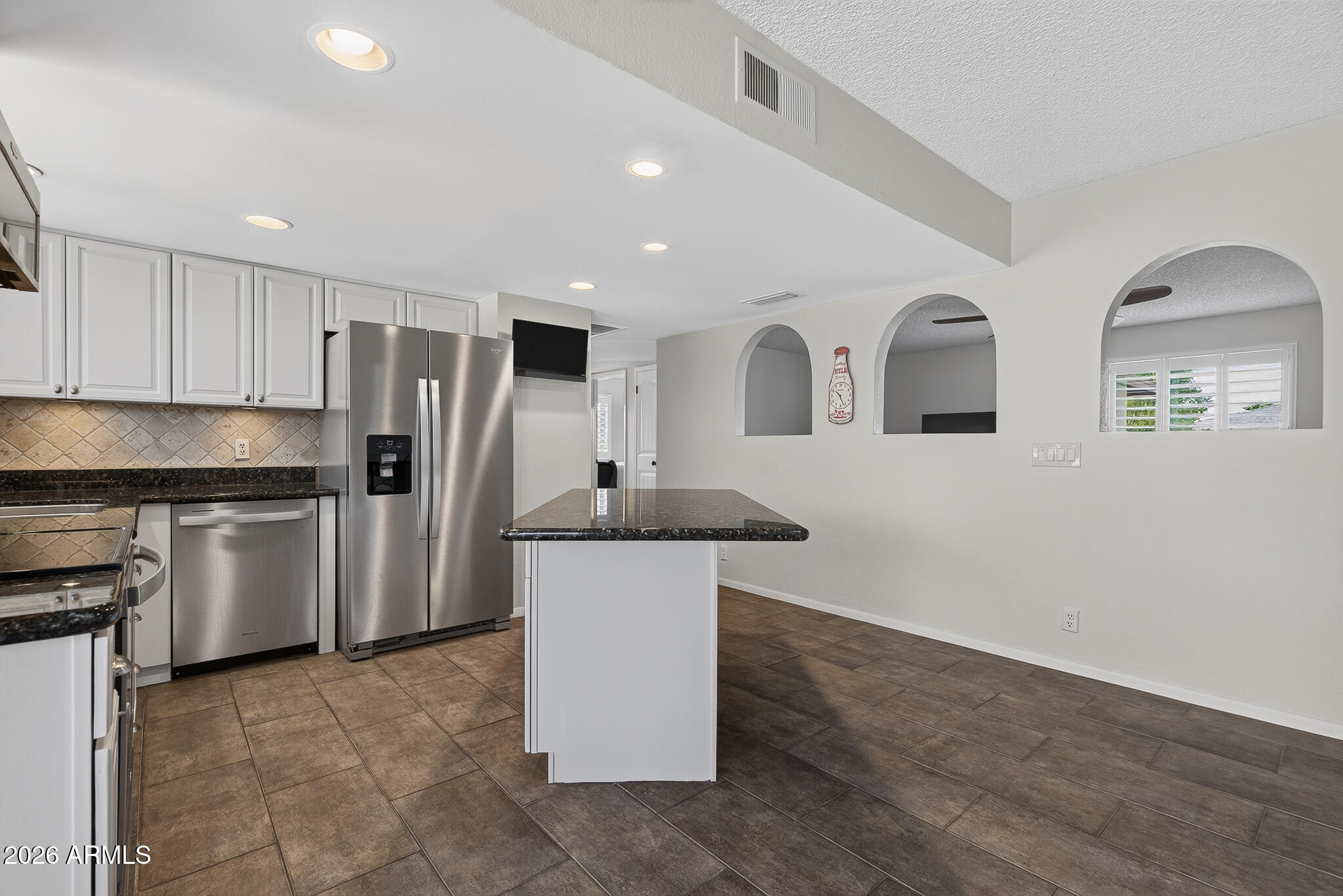 6122 W CAROL ANN Way