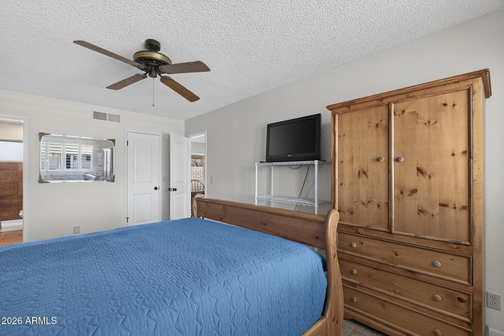 6122 W CAROL ANN Way