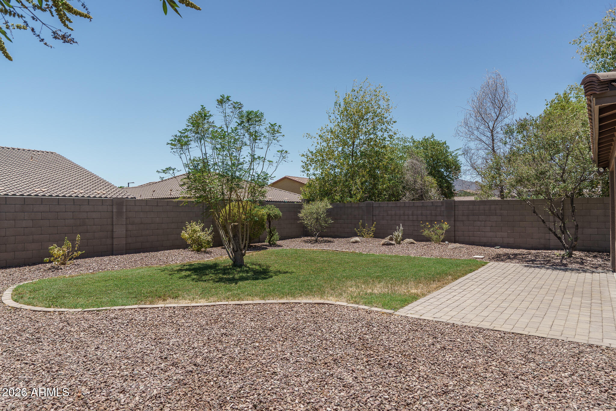18345 W ONYX Avenue