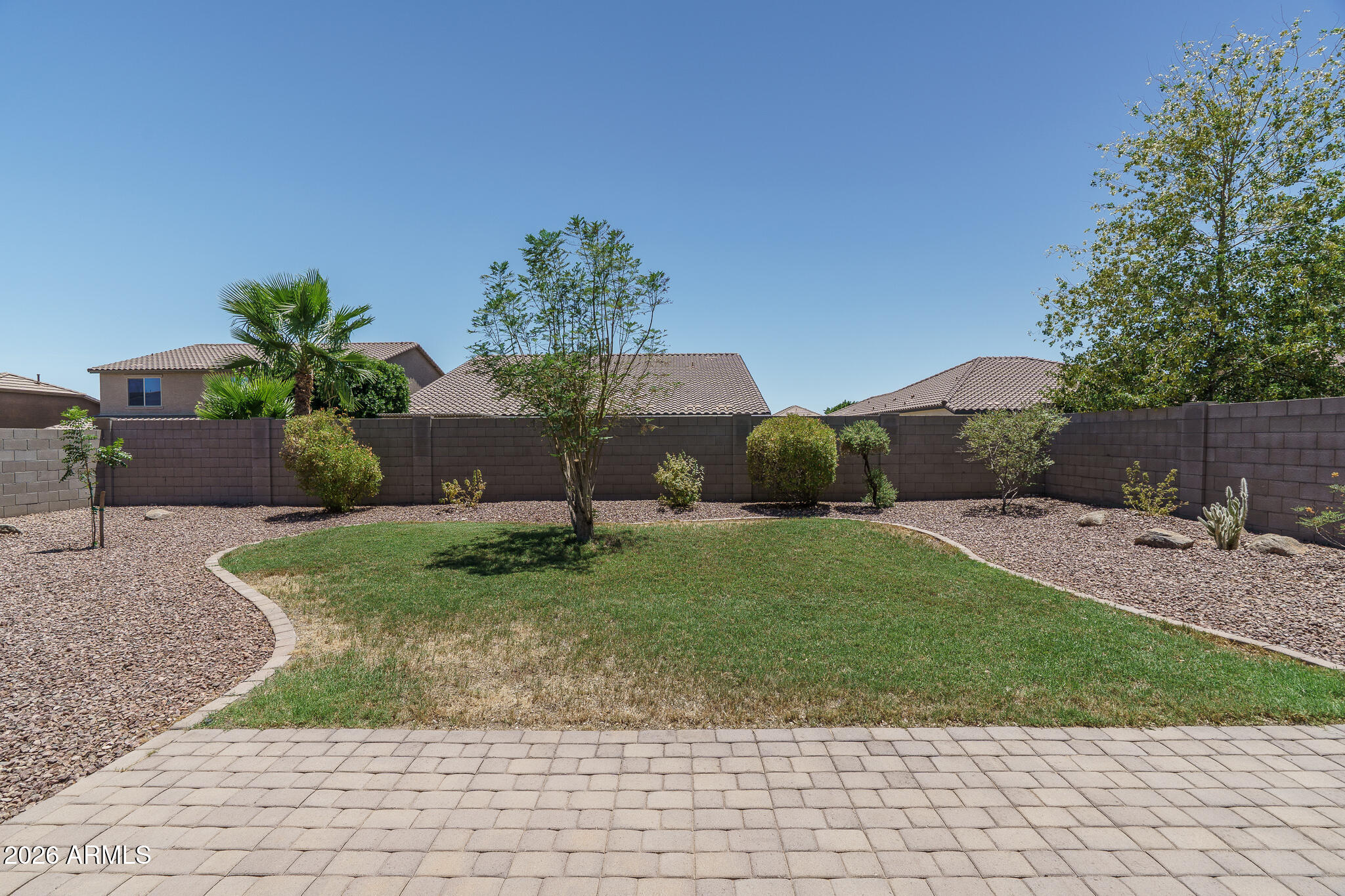 18345 W ONYX Avenue