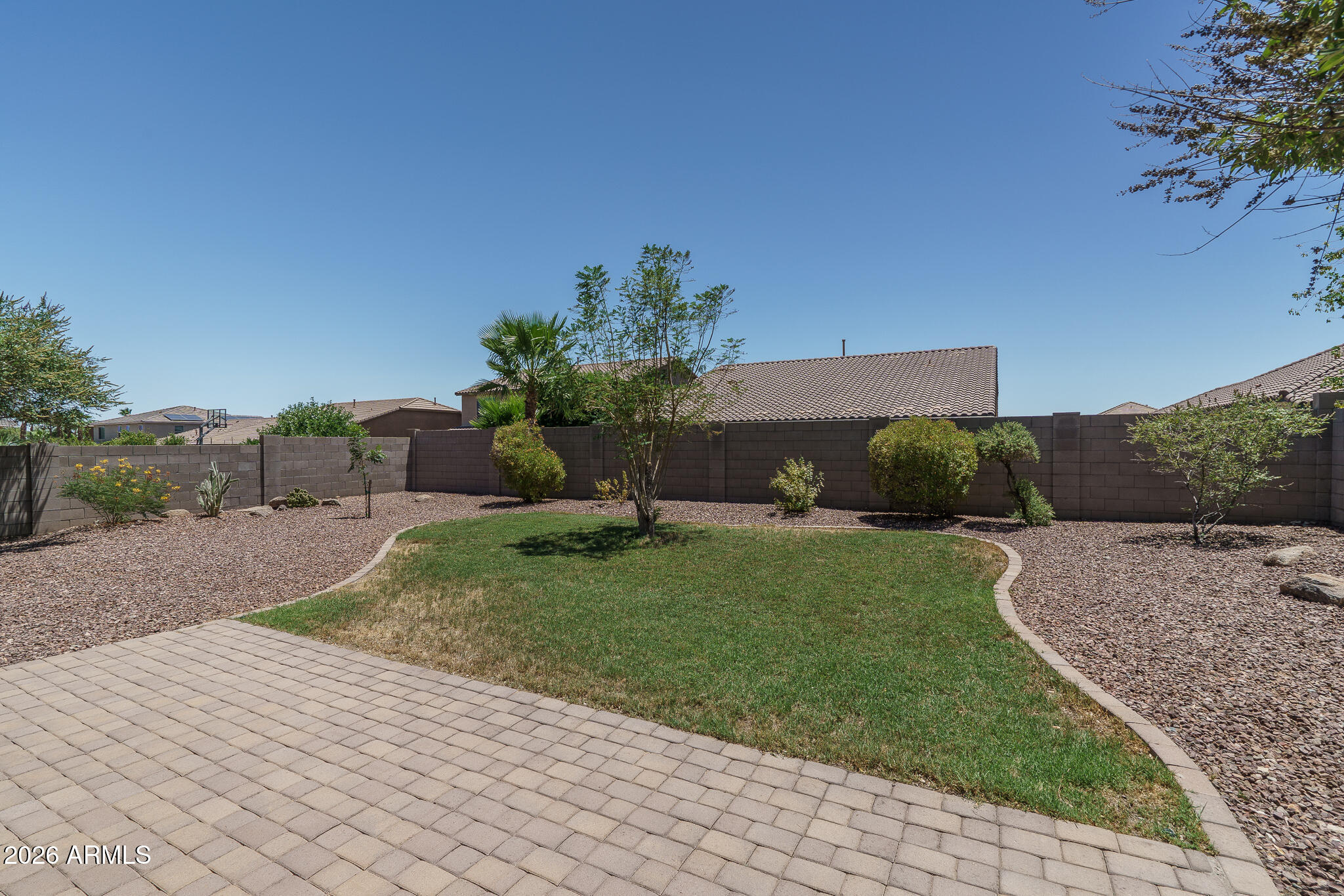 18345 W ONYX Avenue
