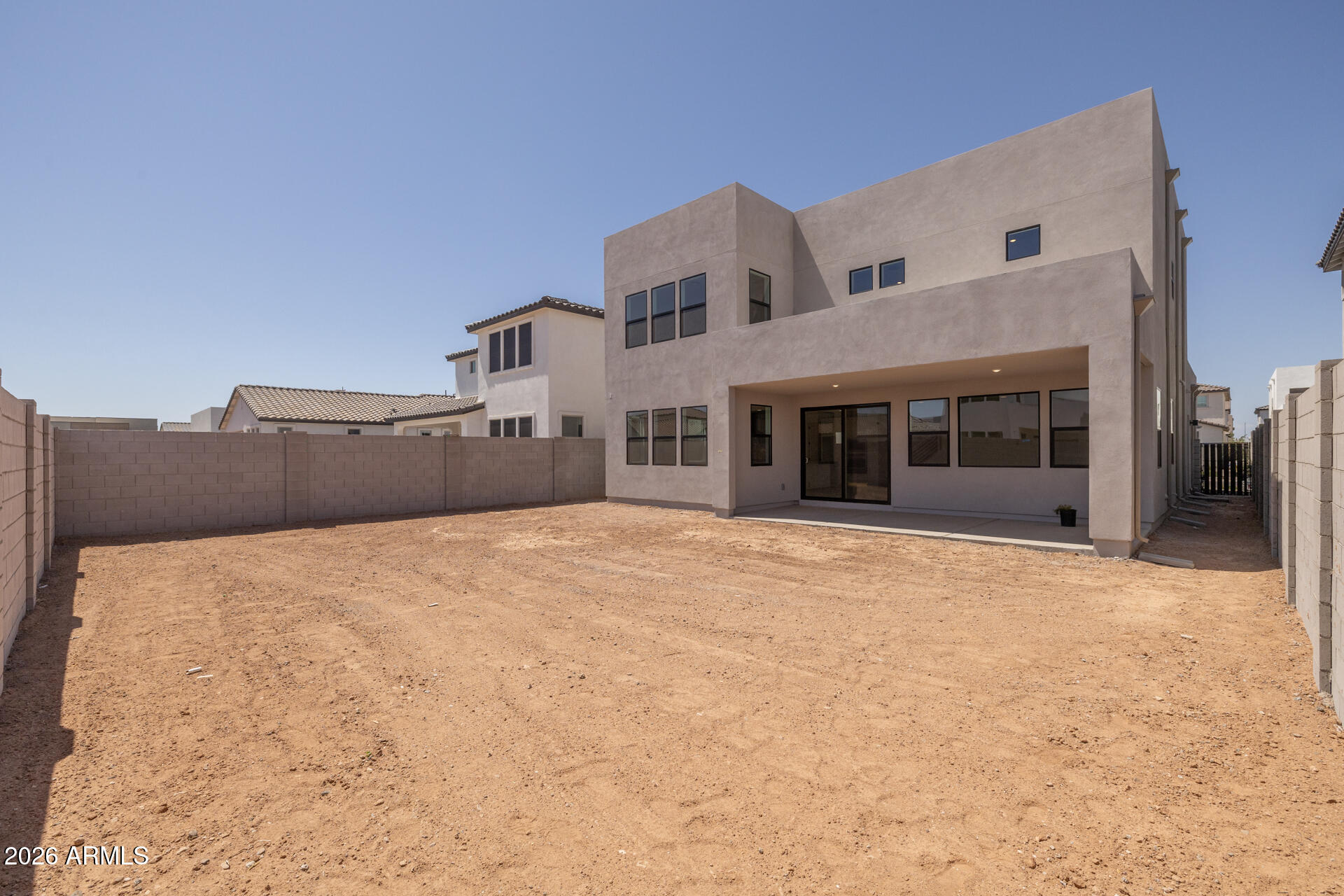 10245 E UNITY Avenue