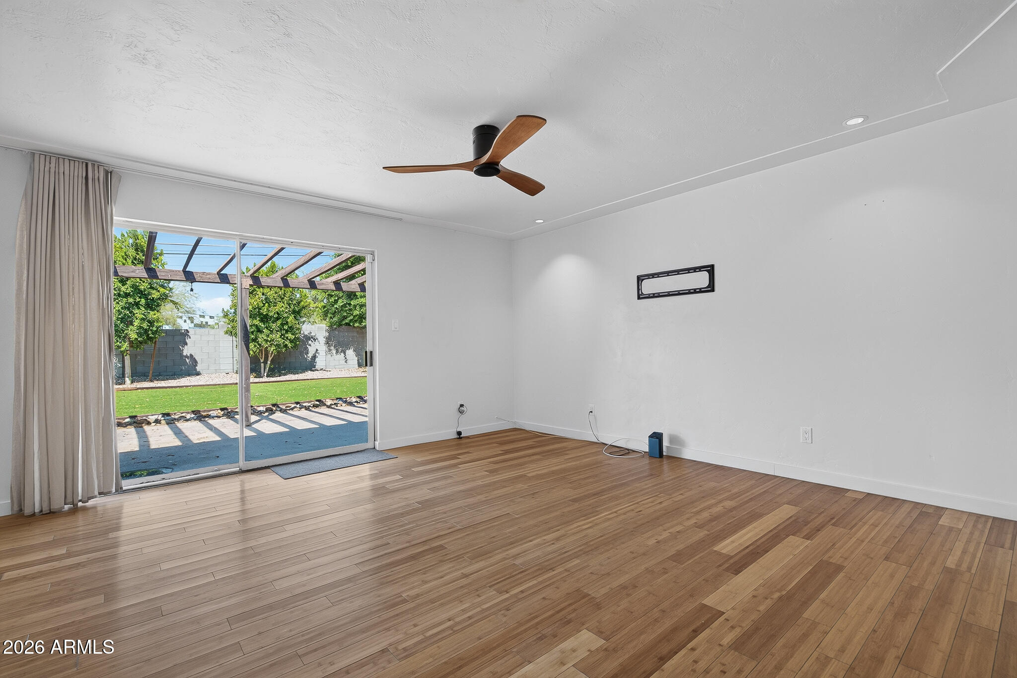 308 W TOWNLEY Avenue