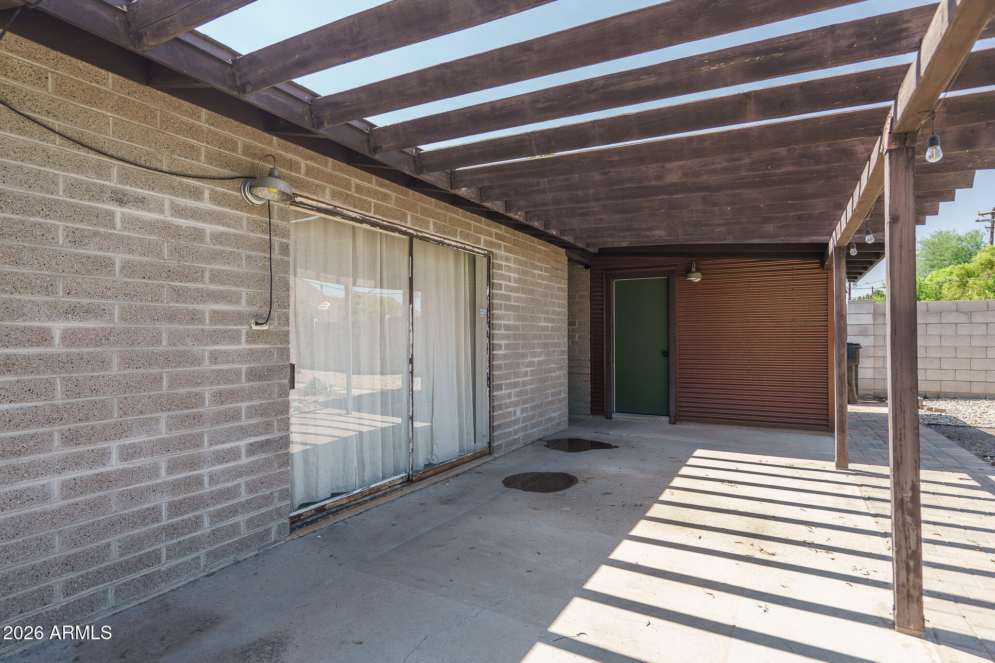 308 W TOWNLEY Avenue
