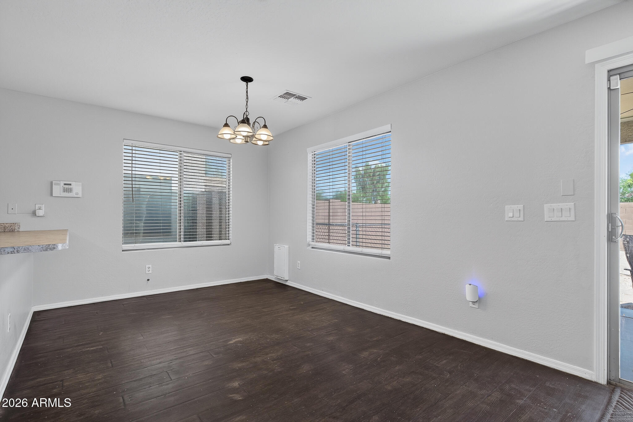 12713 W MANDALAY Lane