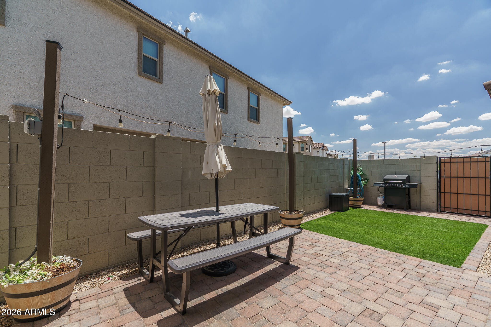 18178 W RAVEN Road