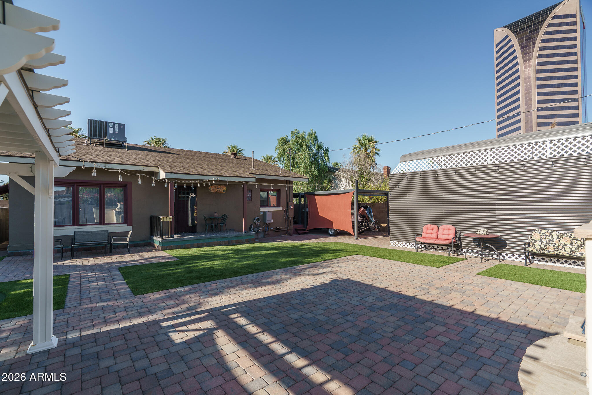 115 W GRANADA Road