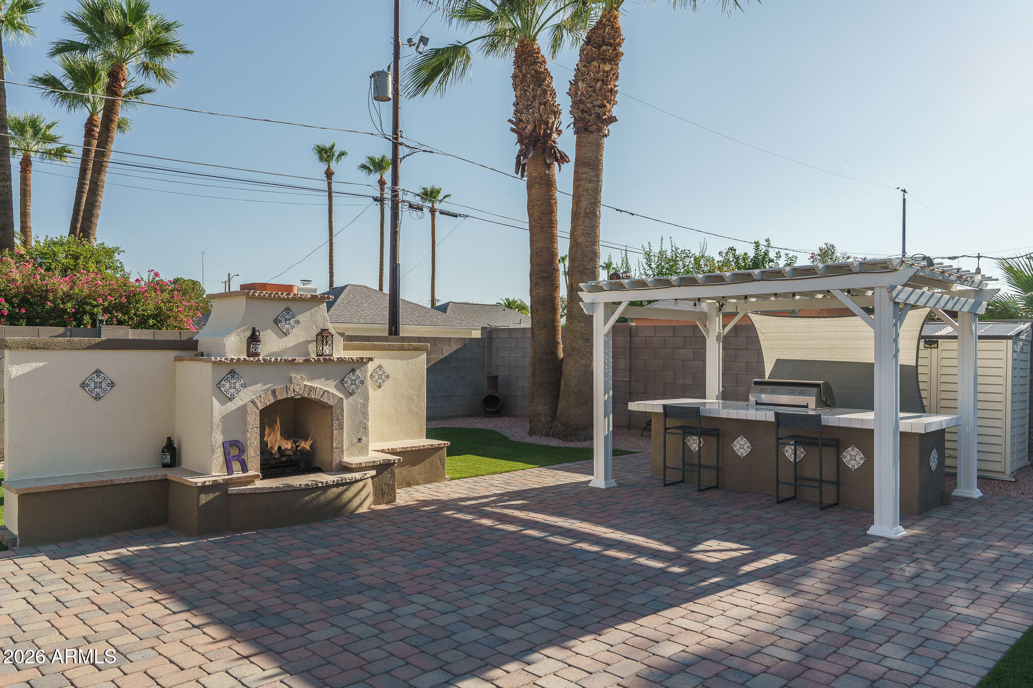 115 W GRANADA Road