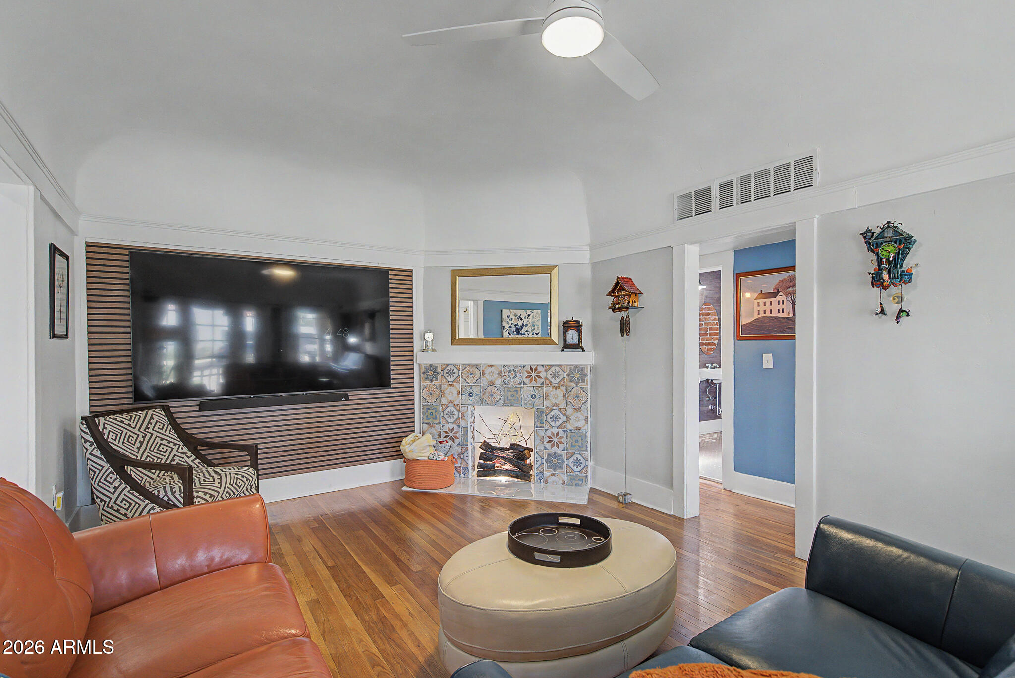 115 W GRANADA Road