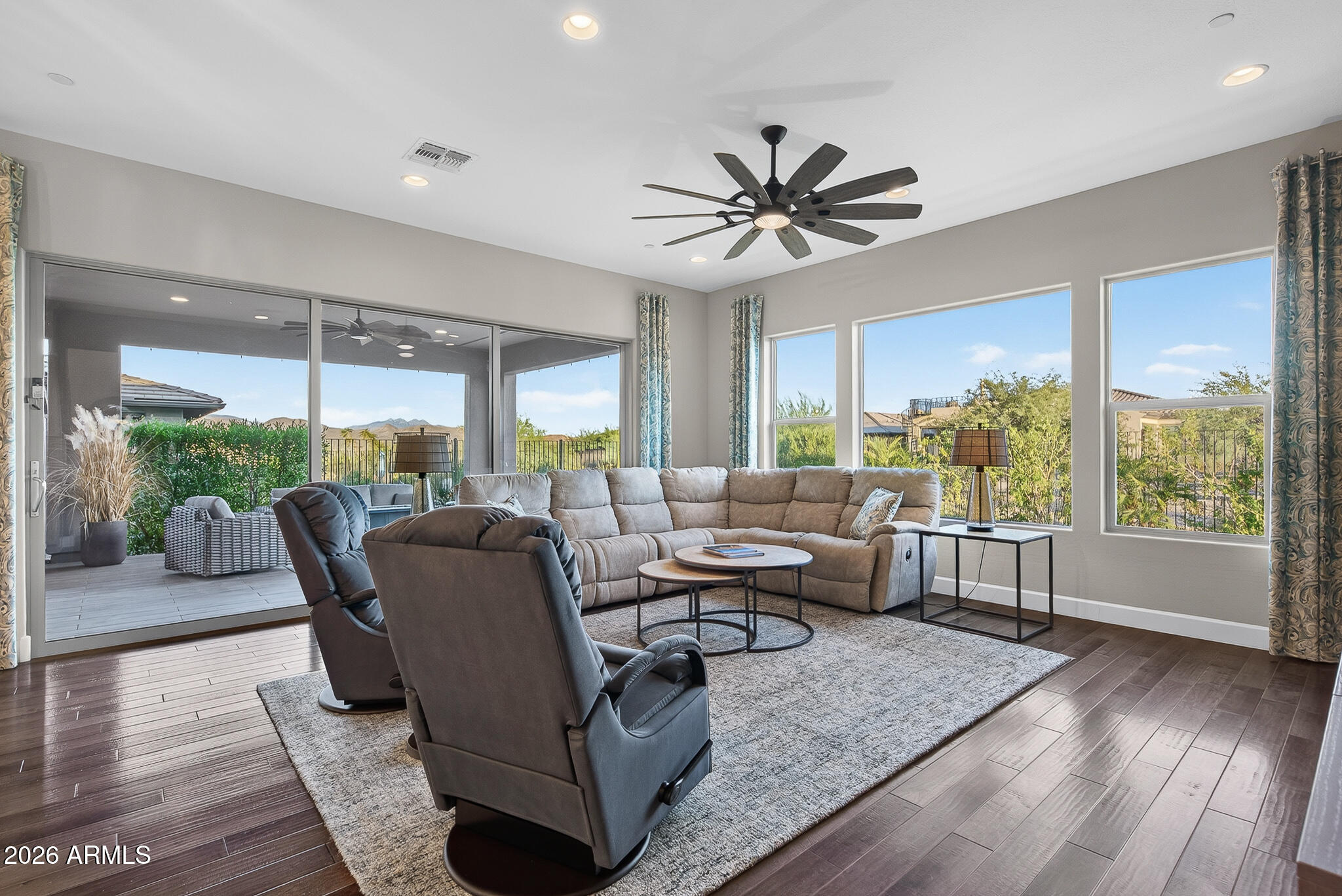 18119 E PARIA CANYON Drive