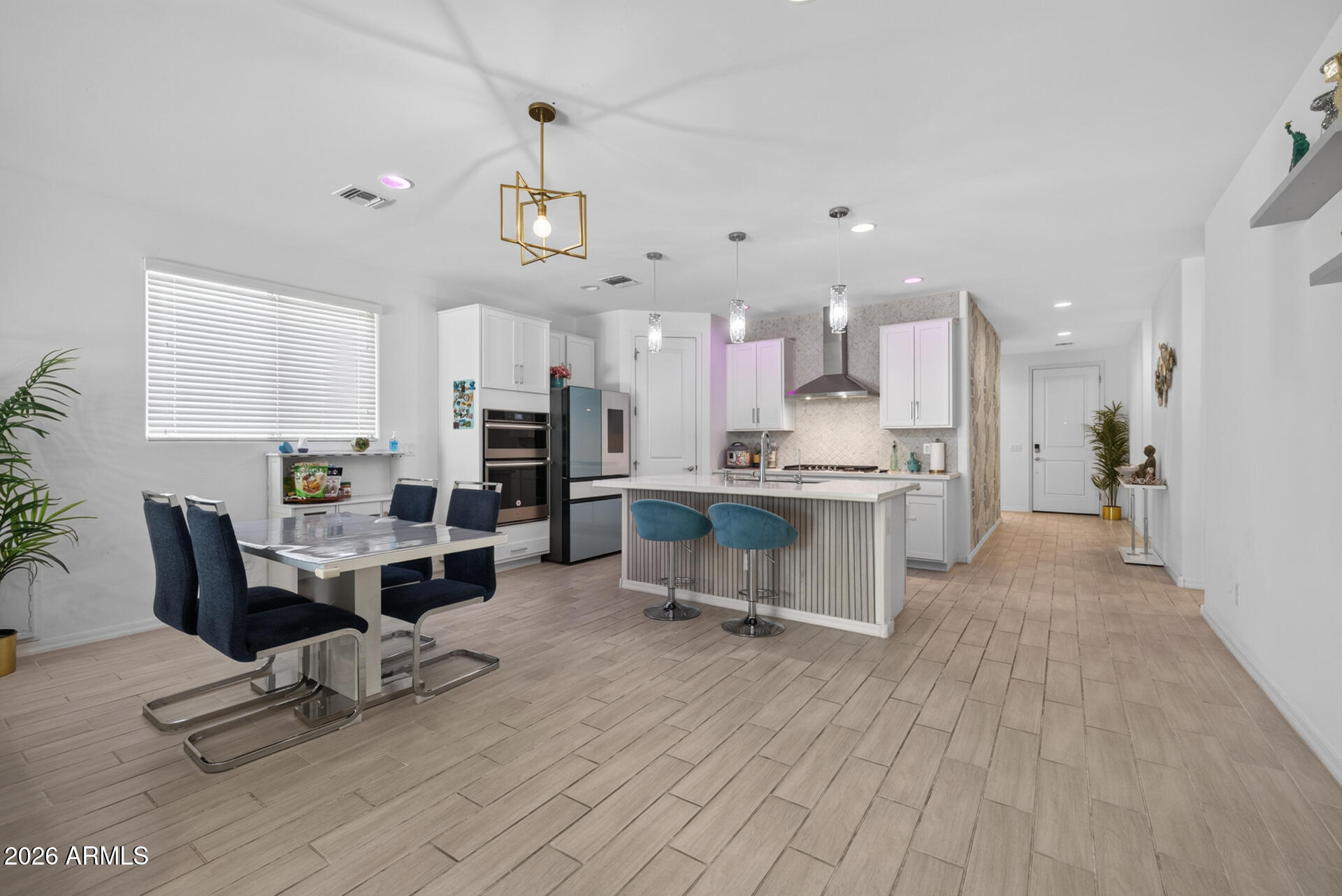 9756 E SEISMIC Avenue