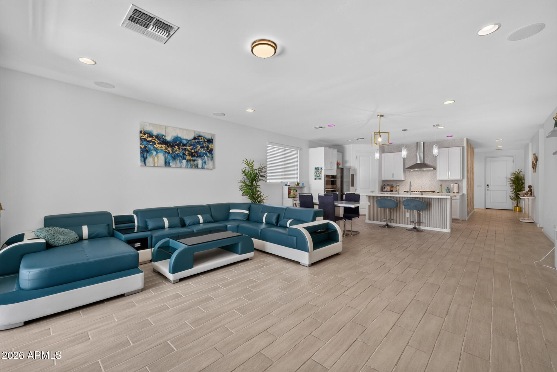 9756 E SEISMIC Avenue