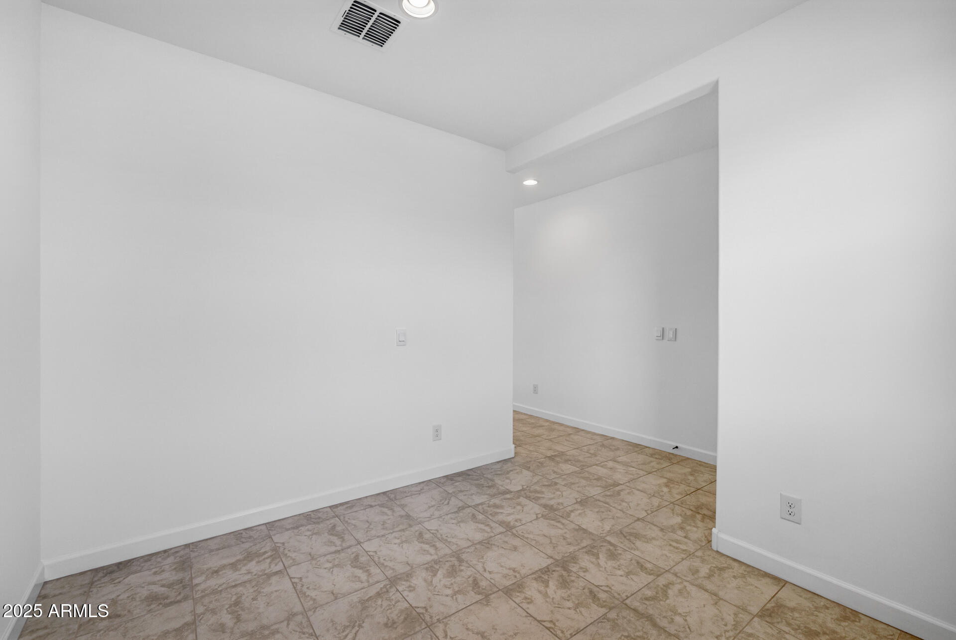 38125 W EXCUSSARE Way