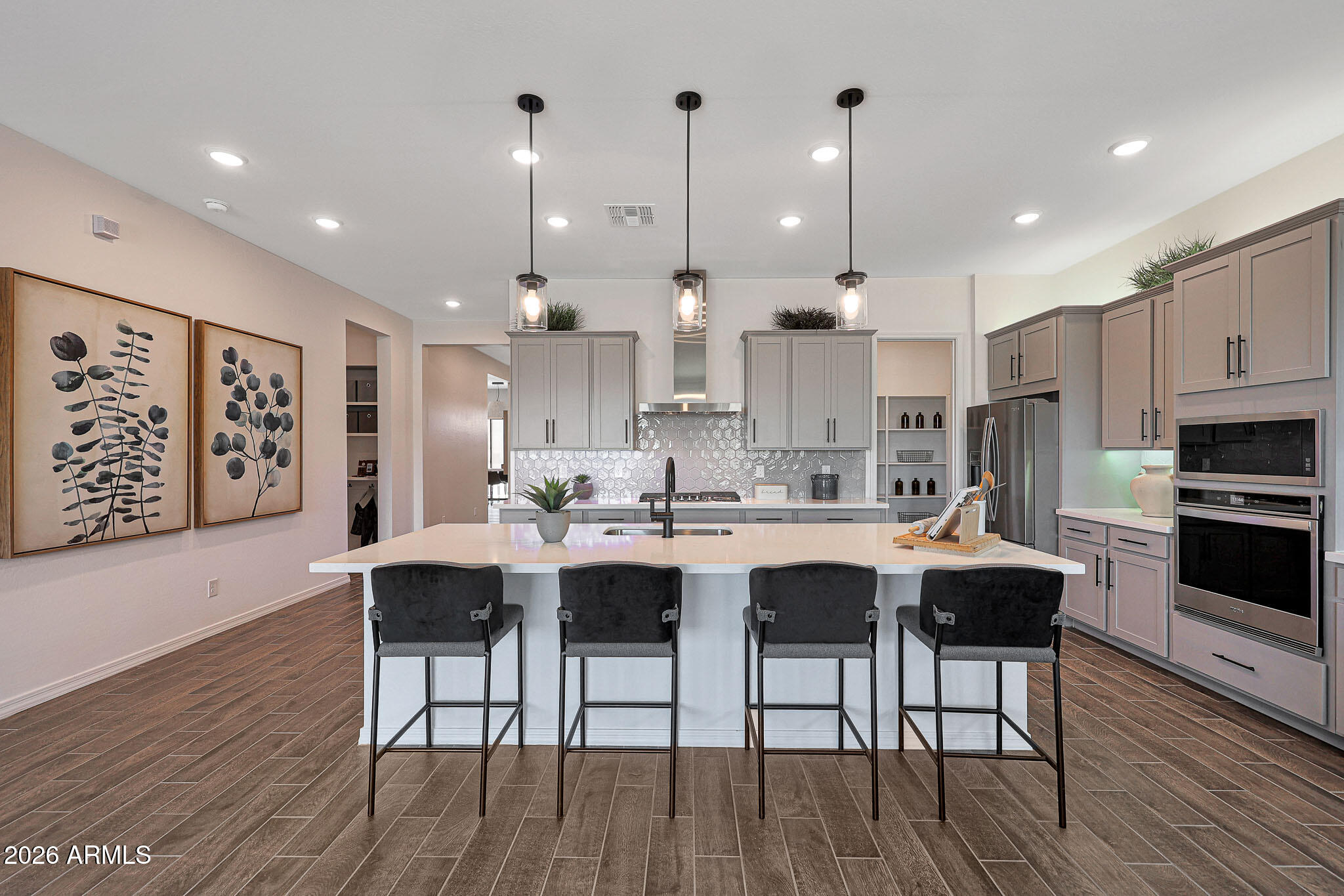 34358 N TIMBERLAKE Manor