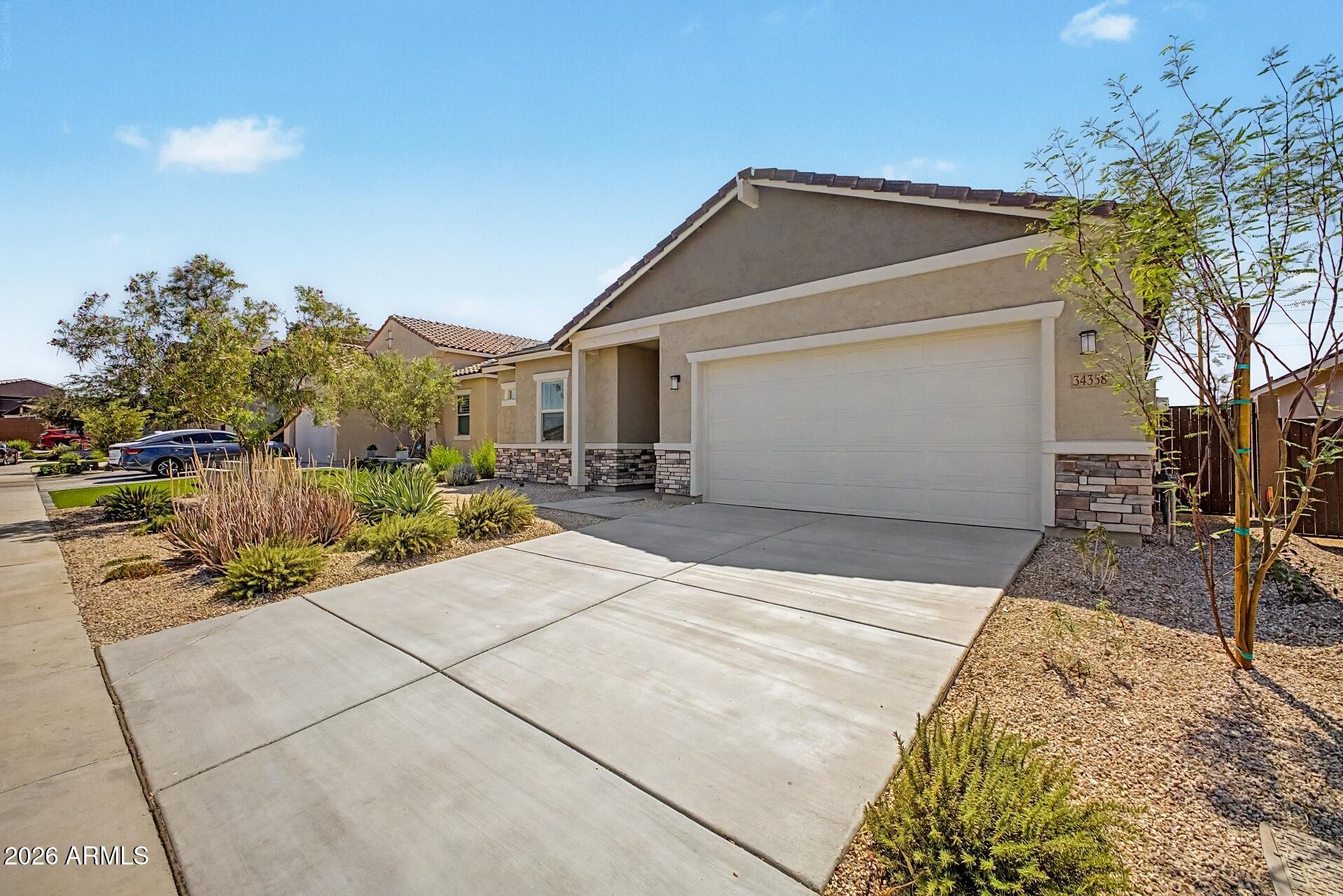 34358 N TIMBERLAKE Manor