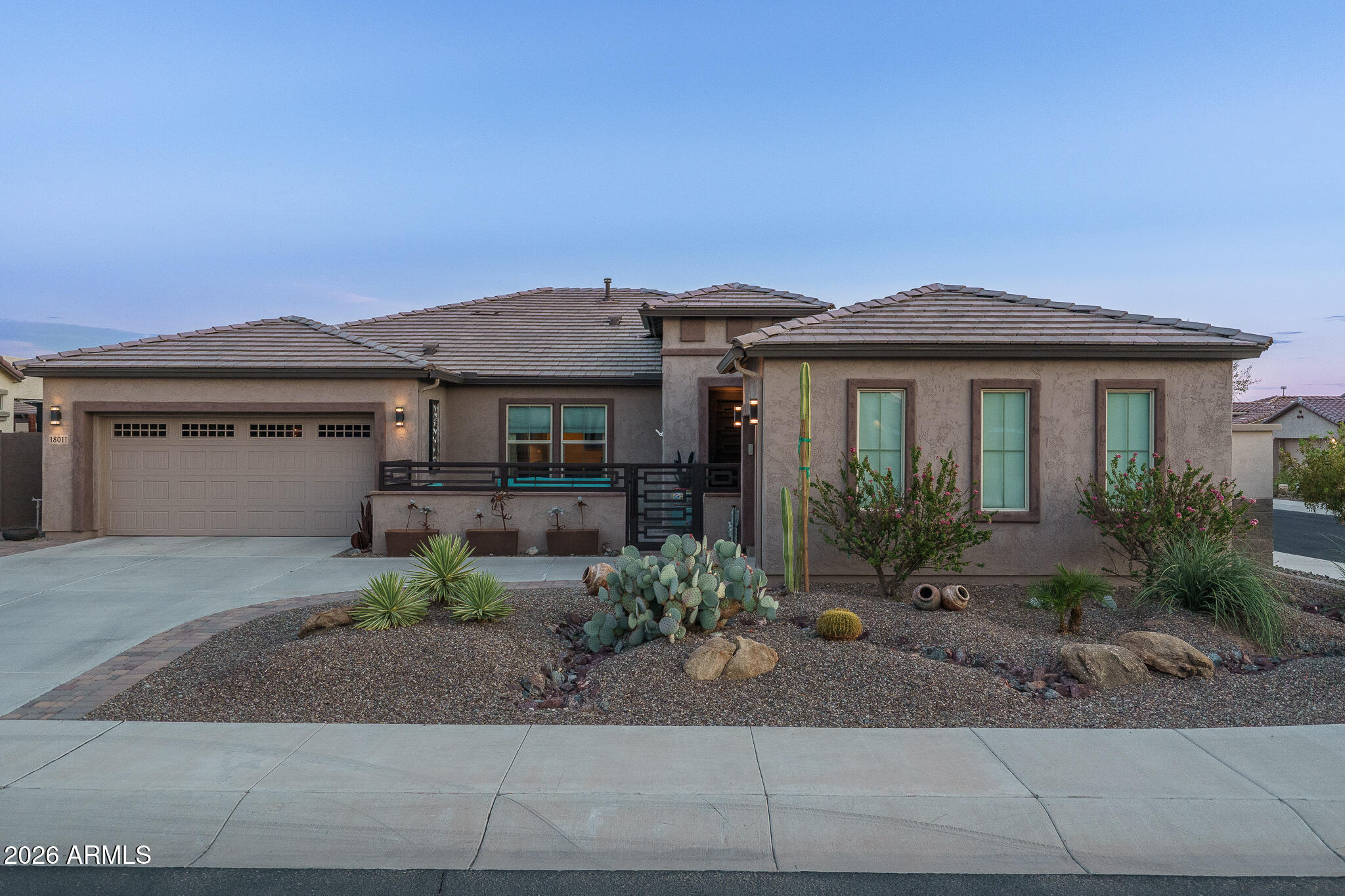 18011 W REDWOOD Lane