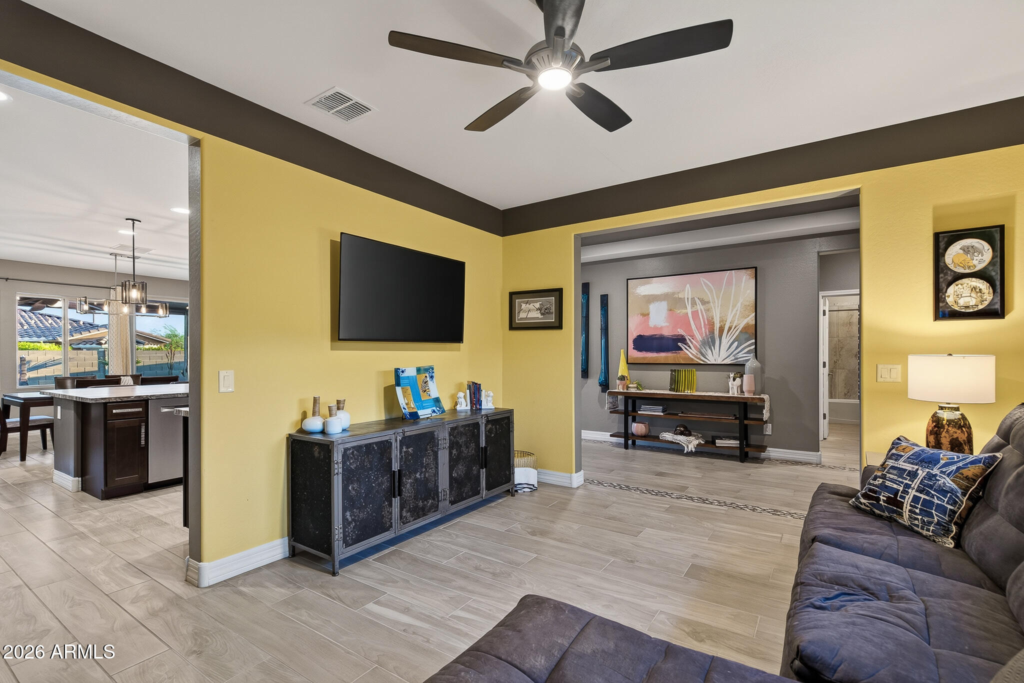 18011 W REDWOOD Lane
