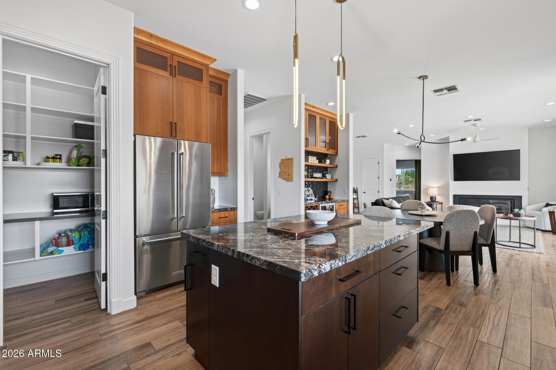 1414 S MORNING DOVE Court