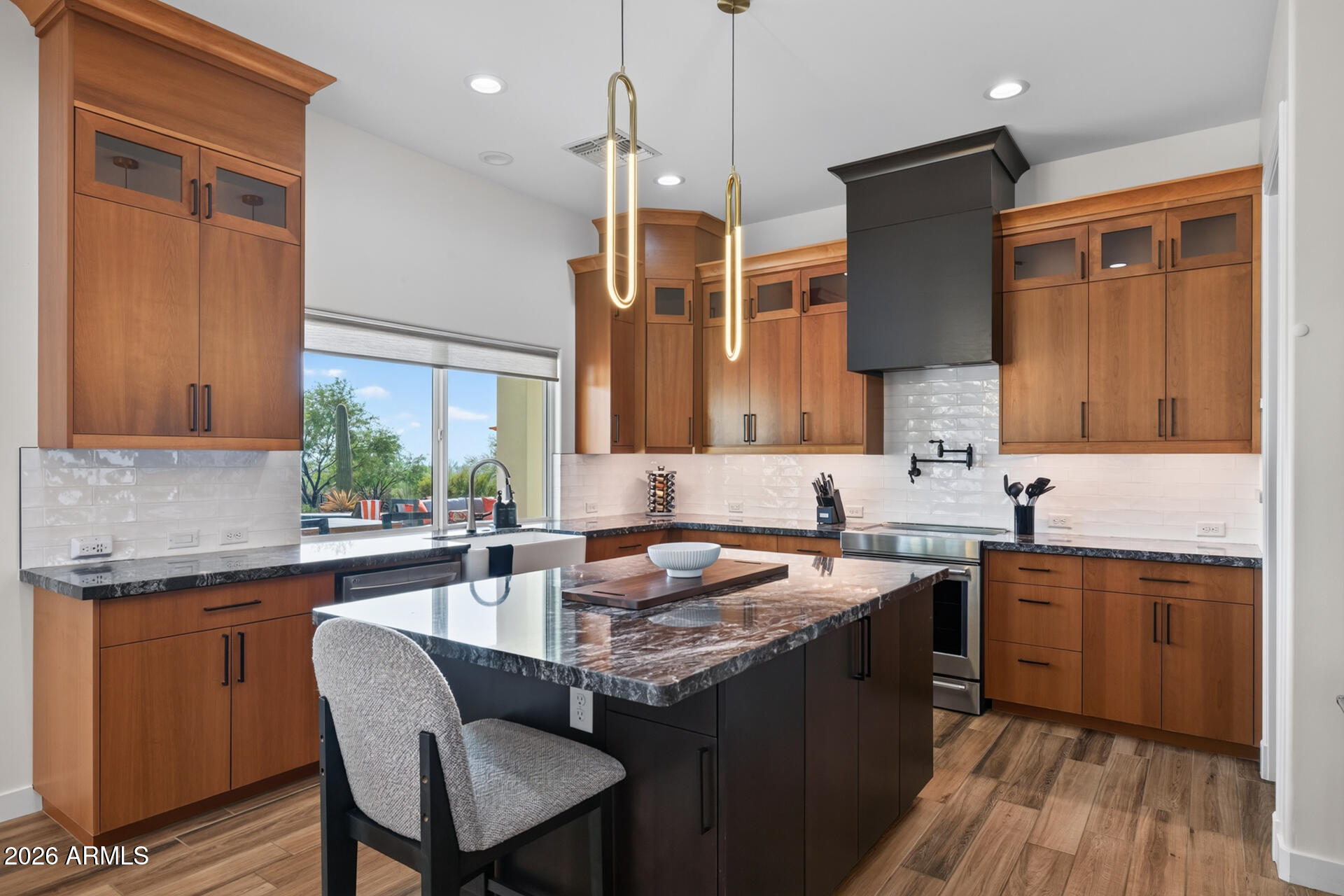 1414 S MORNING DOVE Court